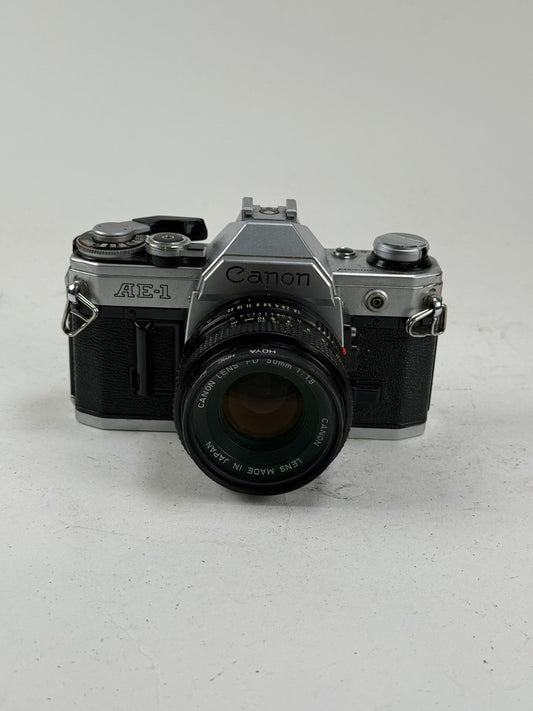 CANON AE-1 PROGRAM chrome SLR 35mm Film Camera with 50mm f1.8 FD KIT