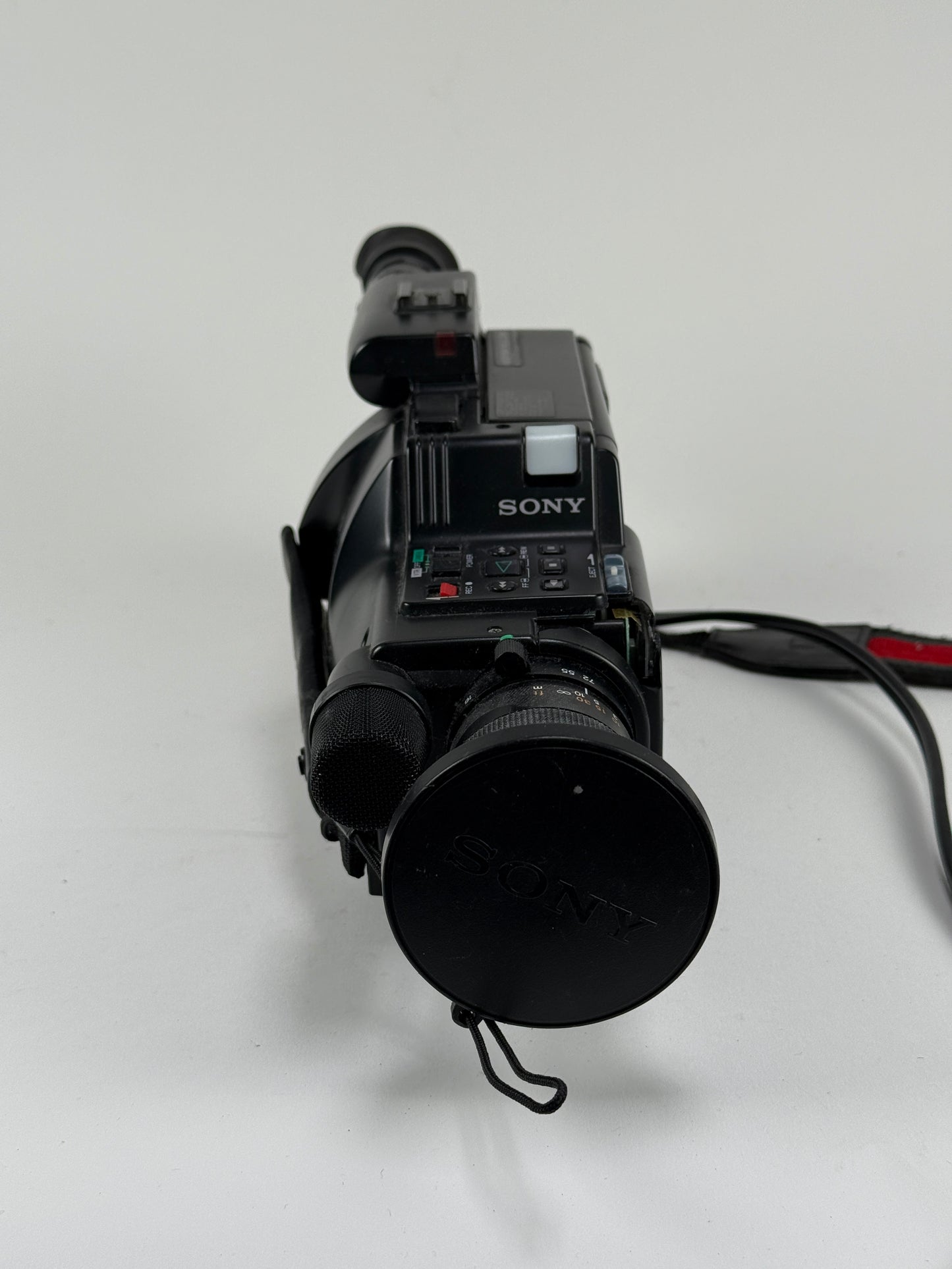 Sony Handycam Pro Video CCD-V9 Camera With Accessories