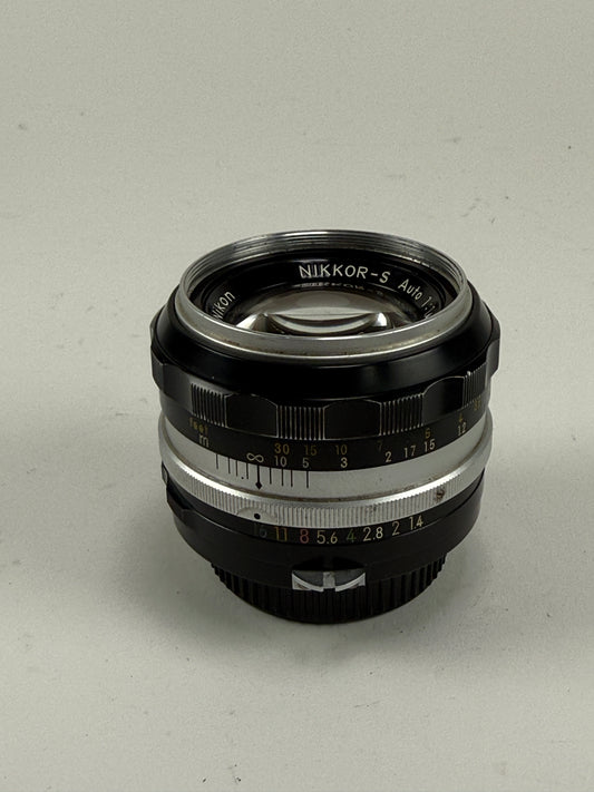 Nikon Nikkor-S Auto 50mm 5cm f4 Non AI lens