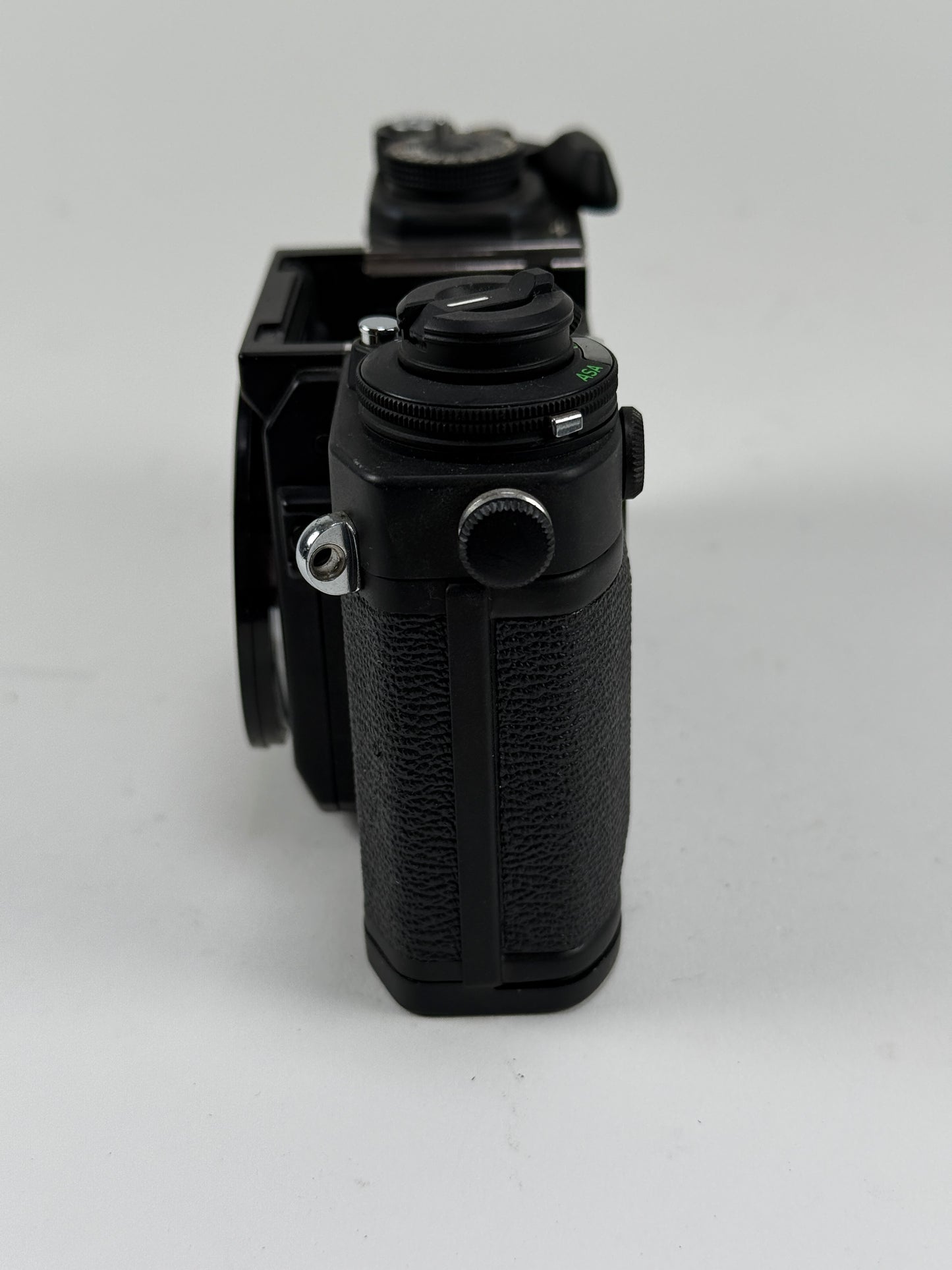 Canon F-1 New Black 35mm SLR Film Camera Body