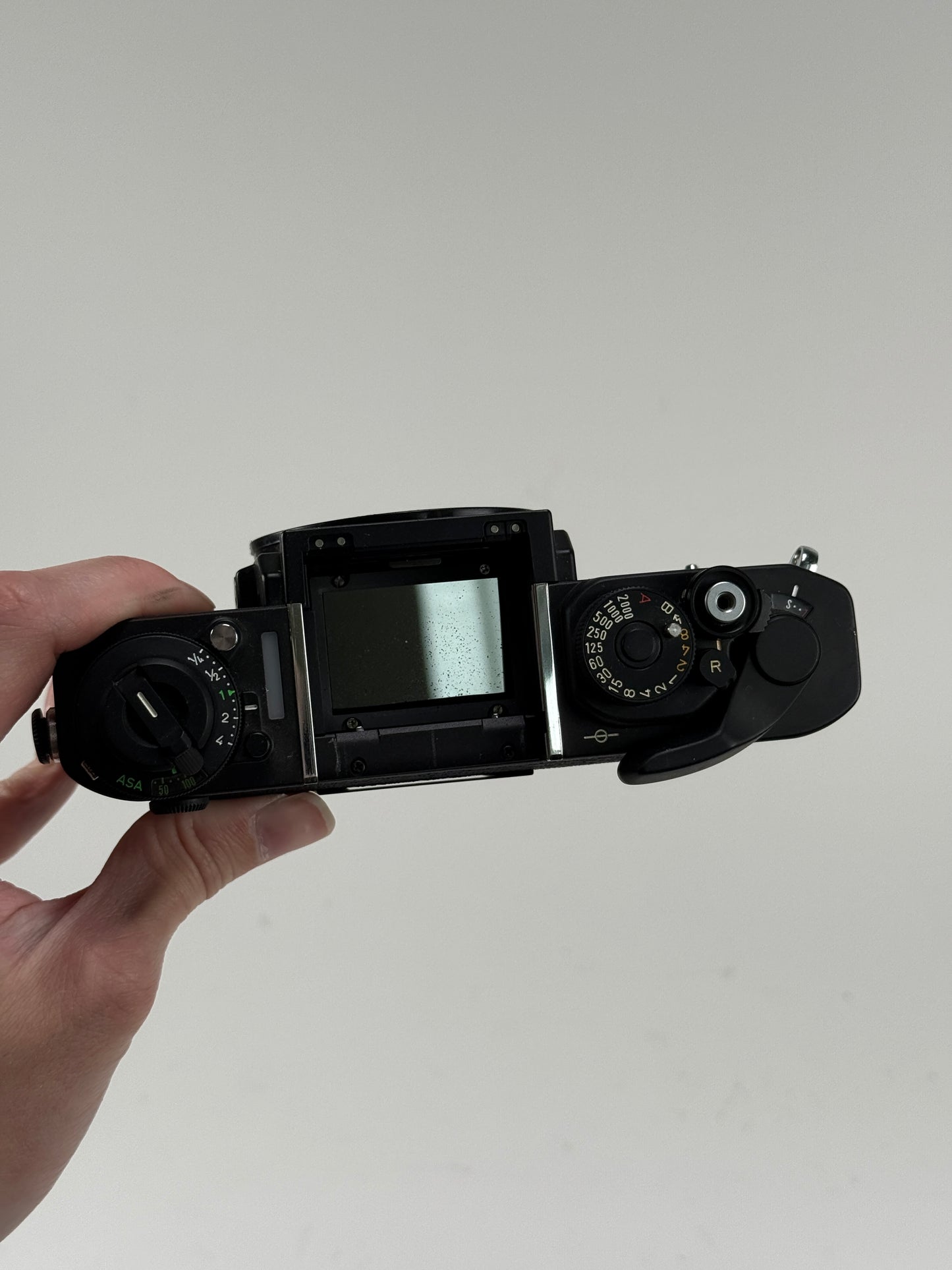 Canon F-1 New Black 35mm SLR Film Camera Body