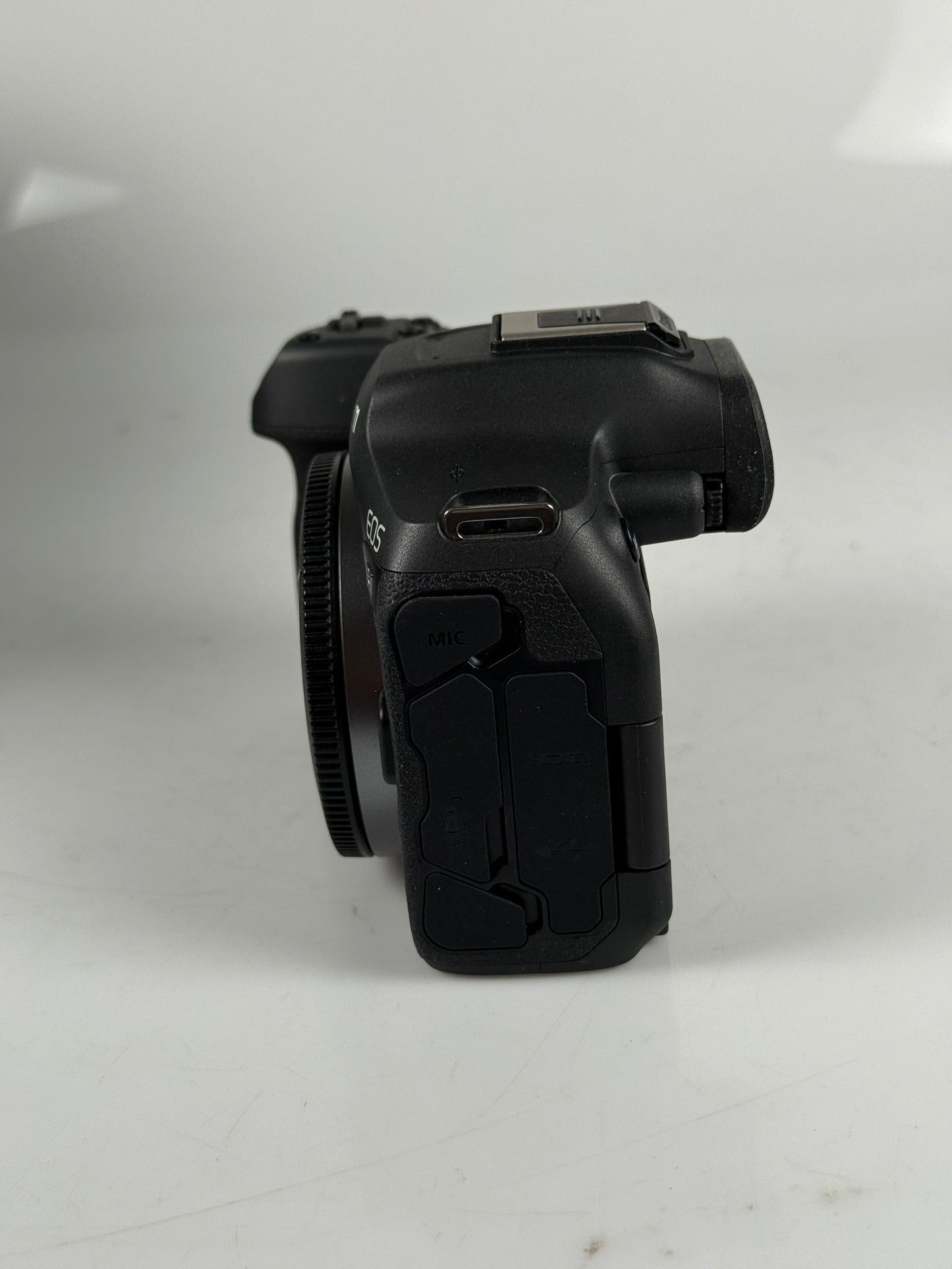 Canon EOS R7 32.5MP Mirrorless Camera Body