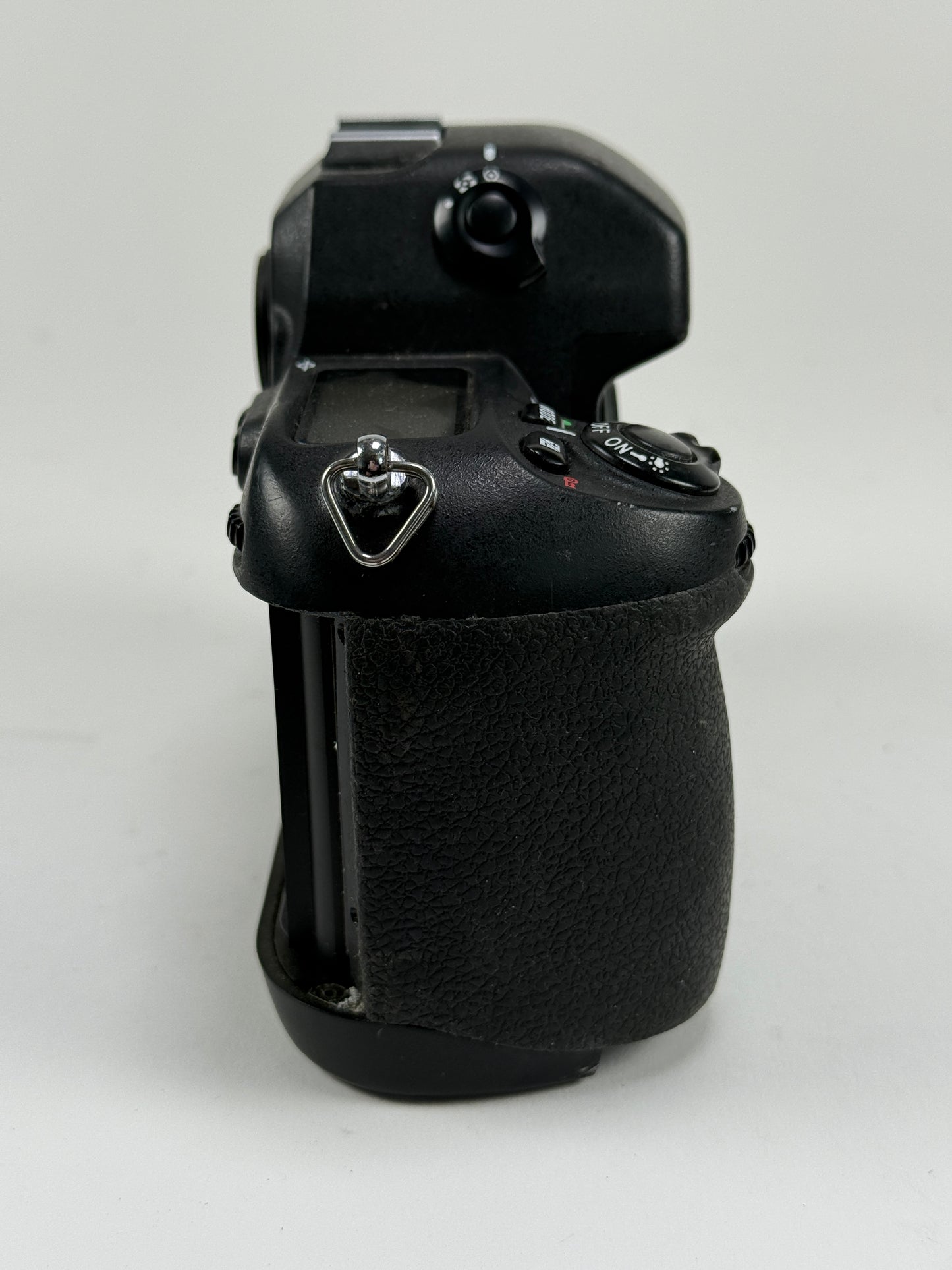 Nikon F100 35mm Camera Body Only