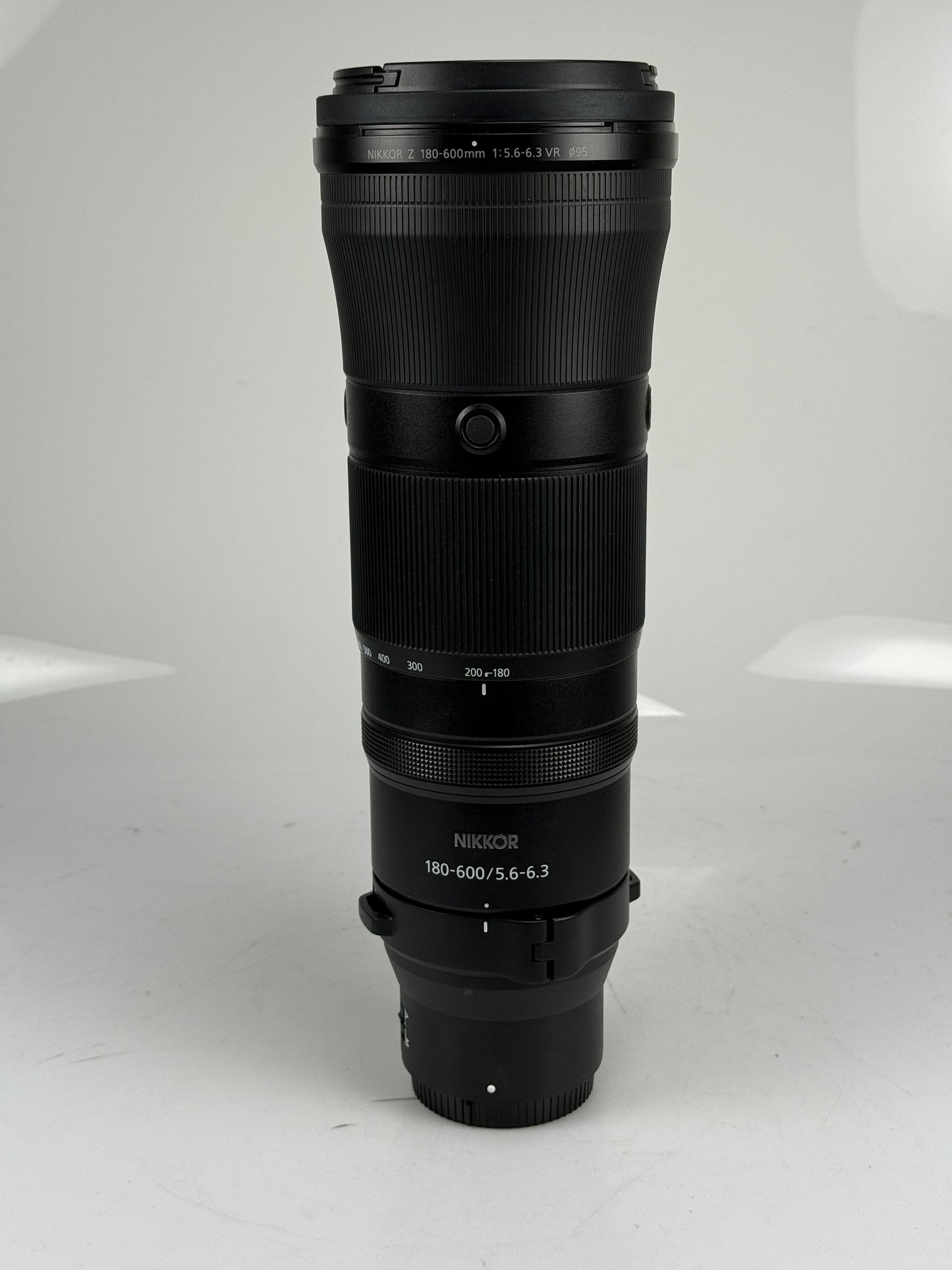 Nikon Z 180-600mm f5.6-6.3 VR Mirrorless Lens