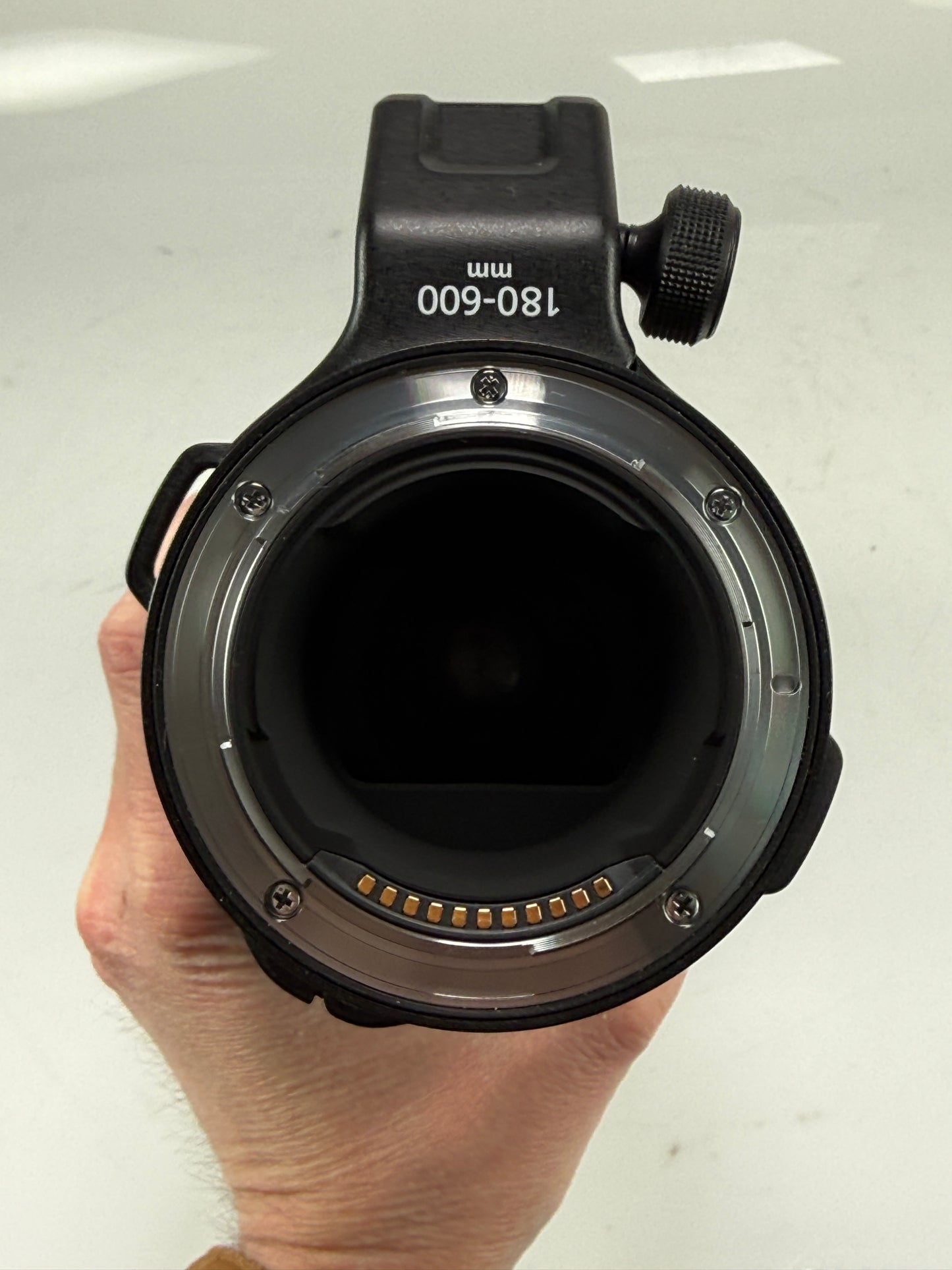 Nikon Z 180-600mm f5.6-6.3 VR Mirrorless Lens