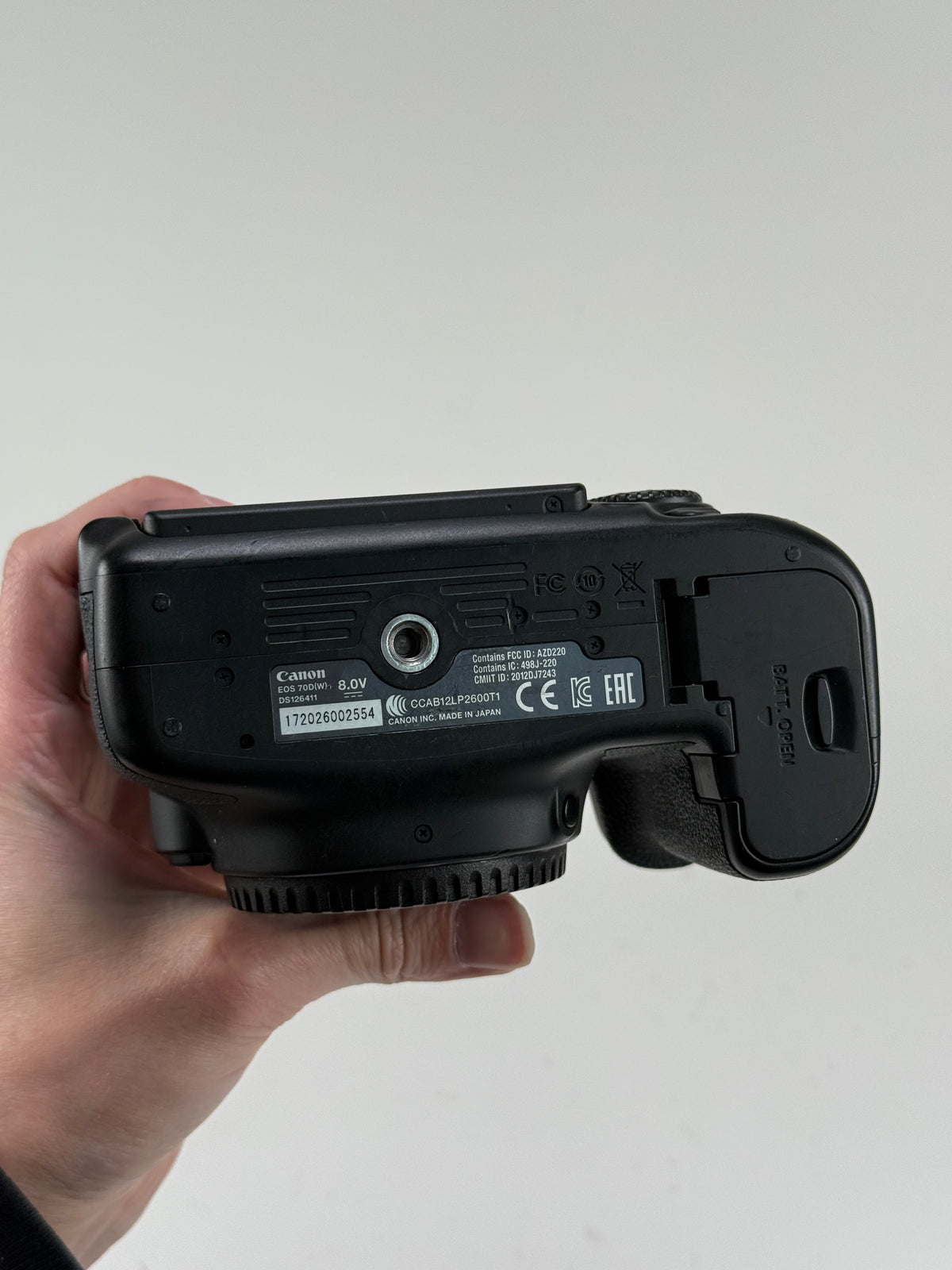 Canon EOS 70D Digital SLR 20.2MP Camera Body