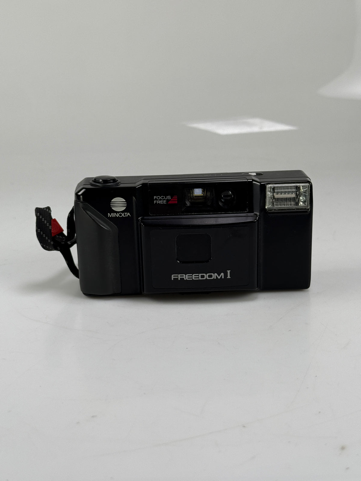 Minolta Freedom I 35mm Film Camera Compact Point & Shoot