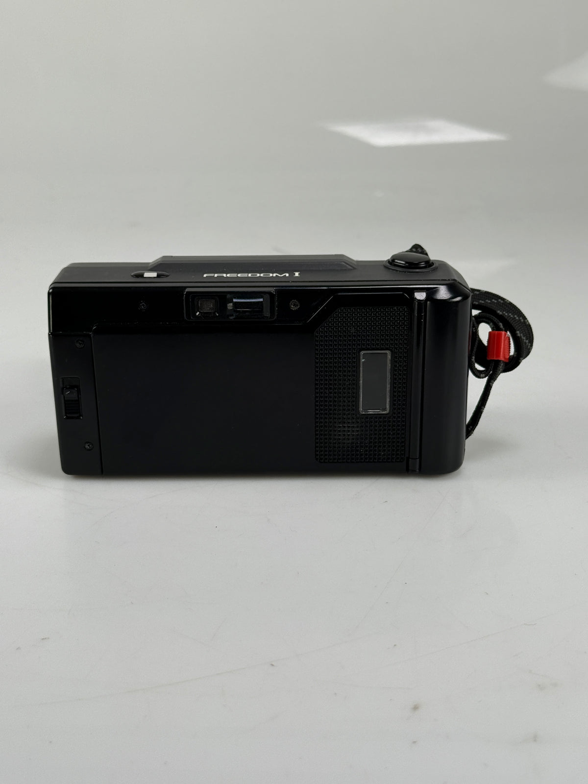 Minolta Freedom I 35mm Film Camera Compact Point & Shoot