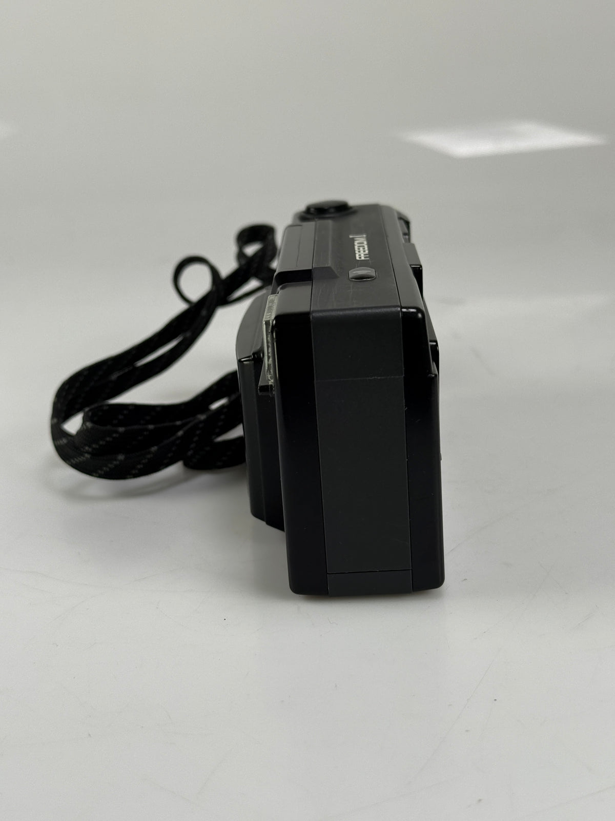 Minolta Freedom I 35mm Film Camera Compact Point & Shoot