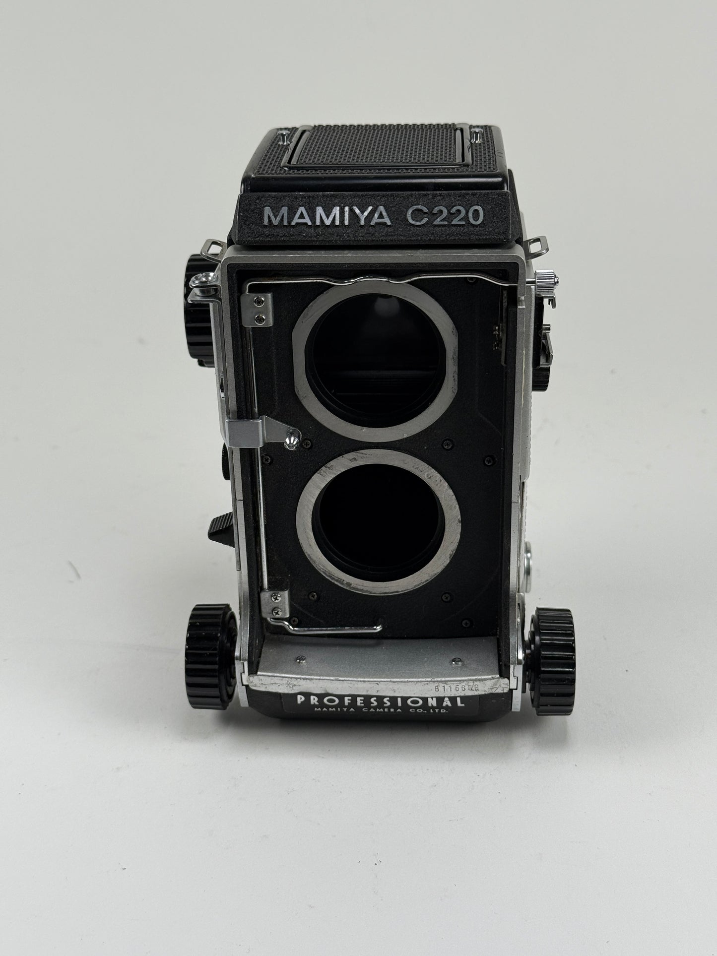 Mamiya C220 Pro TLR medium format Film camera body