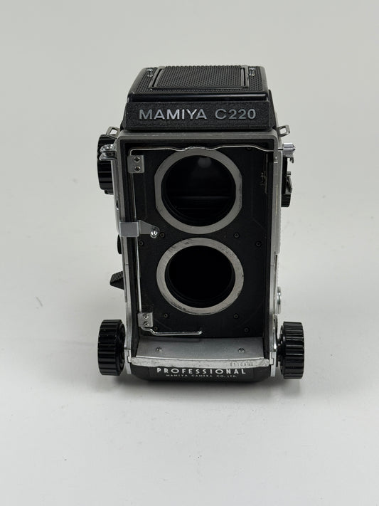 Mamiya C220 Pro TLR medium format Film camera body