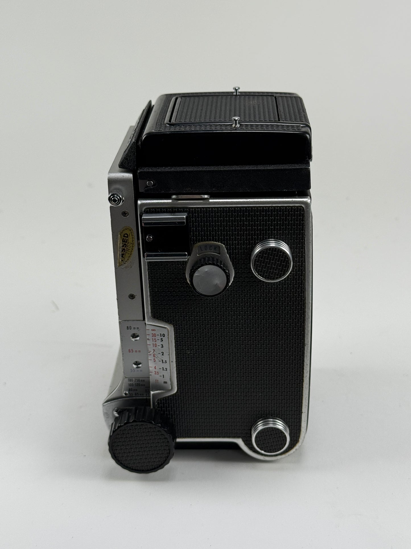 Mamiya C220 Pro TLR medium format Film camera body