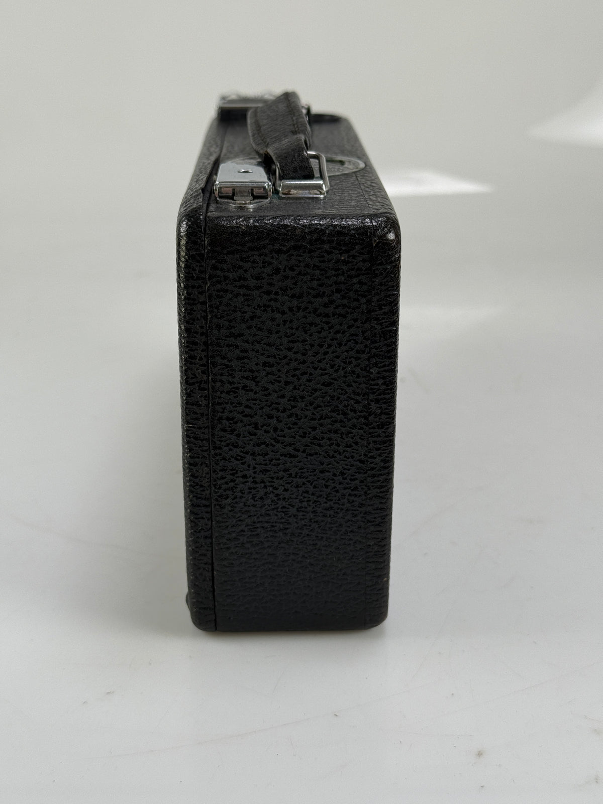Cine Kodak Model K 16mm Cine Film Camera - Fully Working kit w/ case