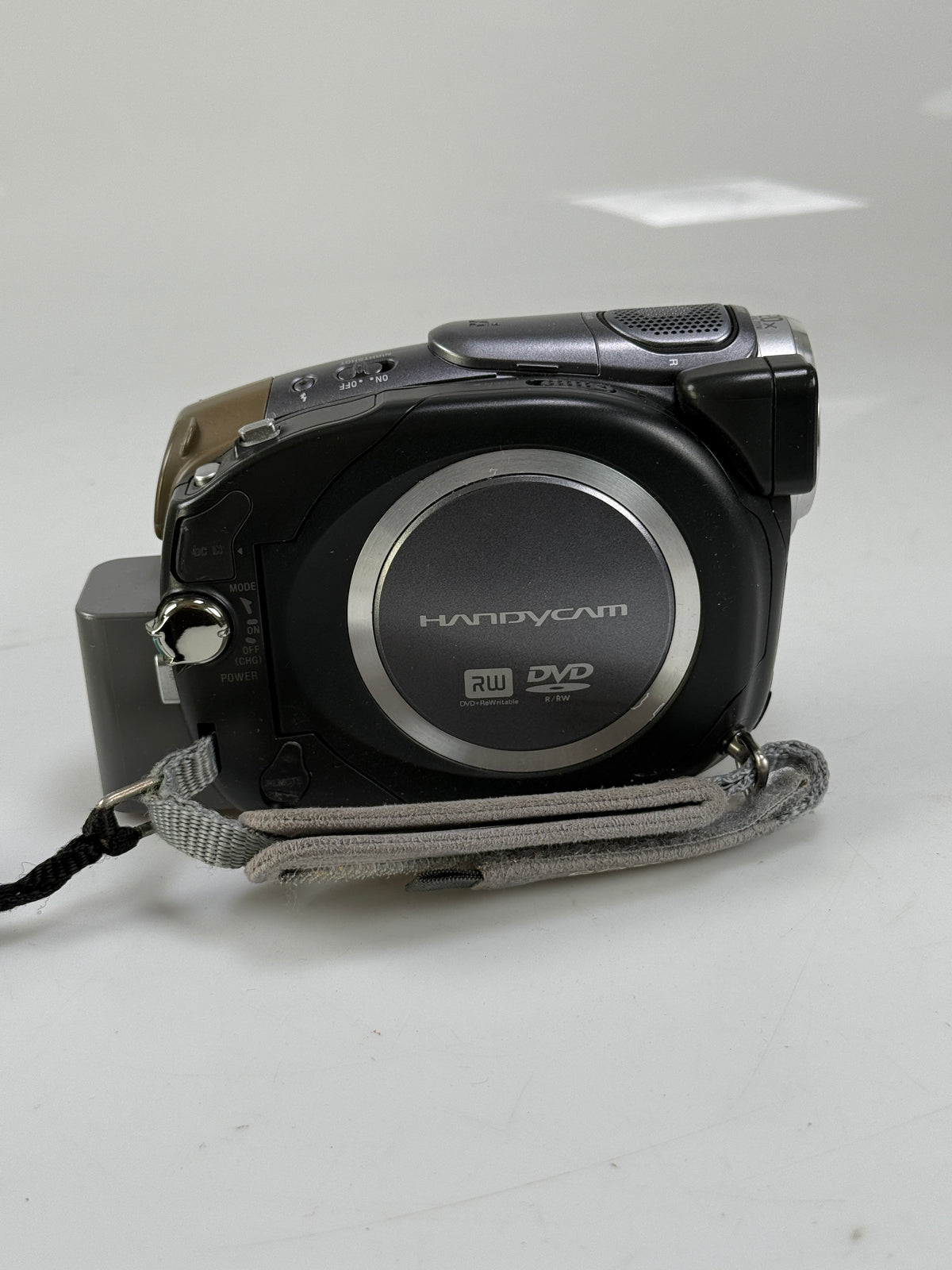 Sony Handycam DCR-DVD403 Silver 3MP DVD Video Camcorder