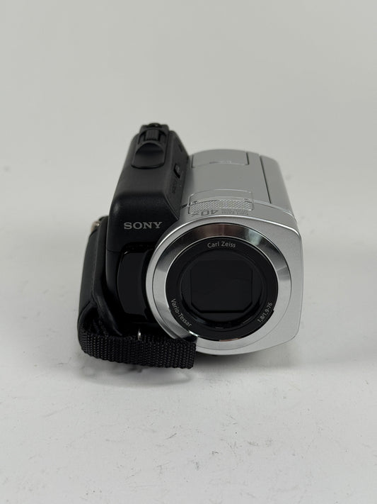 Sony Handycam DCR-SR45 Handheld Camcorder 30GB