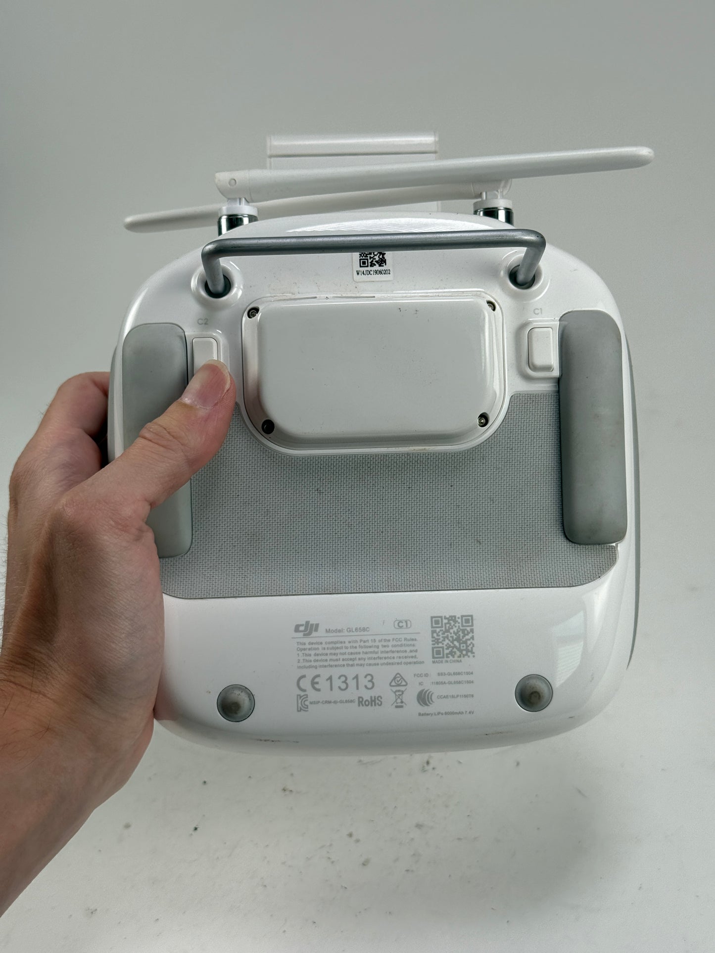 DJI Inspire 1 Remote Controller P/N GL658C White Grey