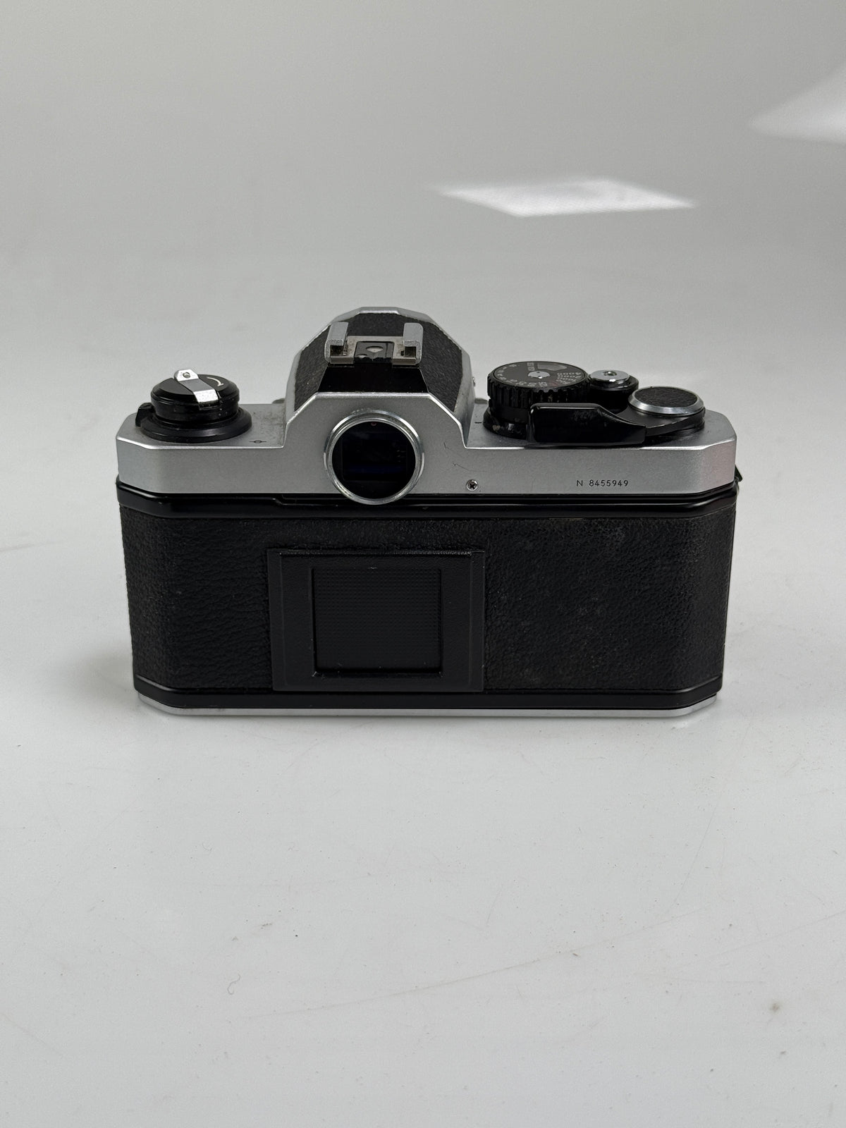 Nikon FM2 SLR Film Camera Body FM-2N Chrome