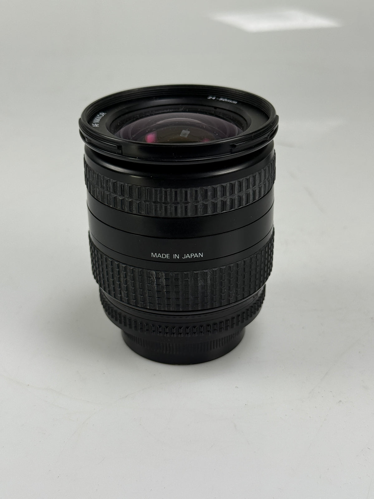 Nikon AF NIKKOR 24-50mm F3.3-4.5 D Wide Zoom Lens