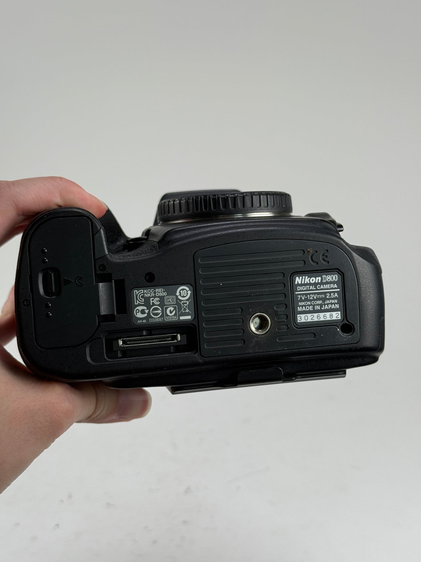 Nikon D800 Full Frame Digital DSLR camera body
