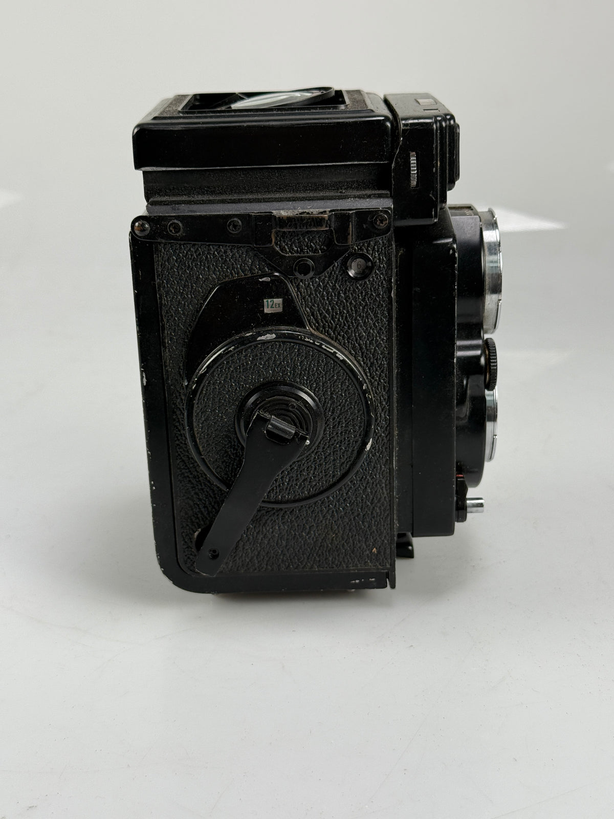Yashica Mat 124G Medium Format 6x6 TLR Camera