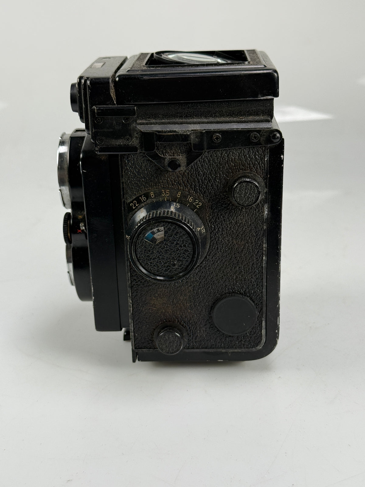 Yashica Mat 124G Medium Format 6x6 TLR Camera