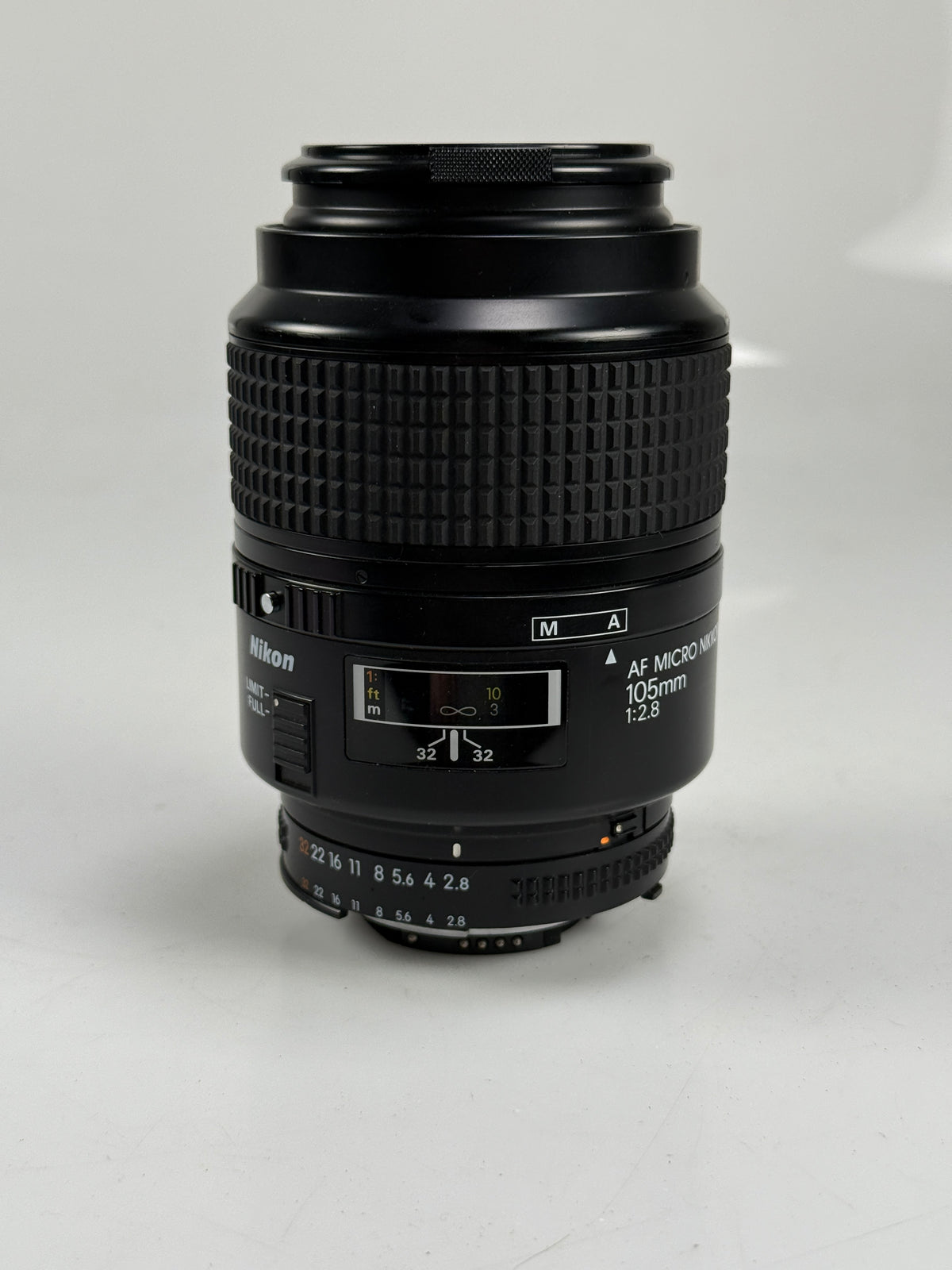 Nikon Nikkor AF 105mm f2.8 Micro Lens