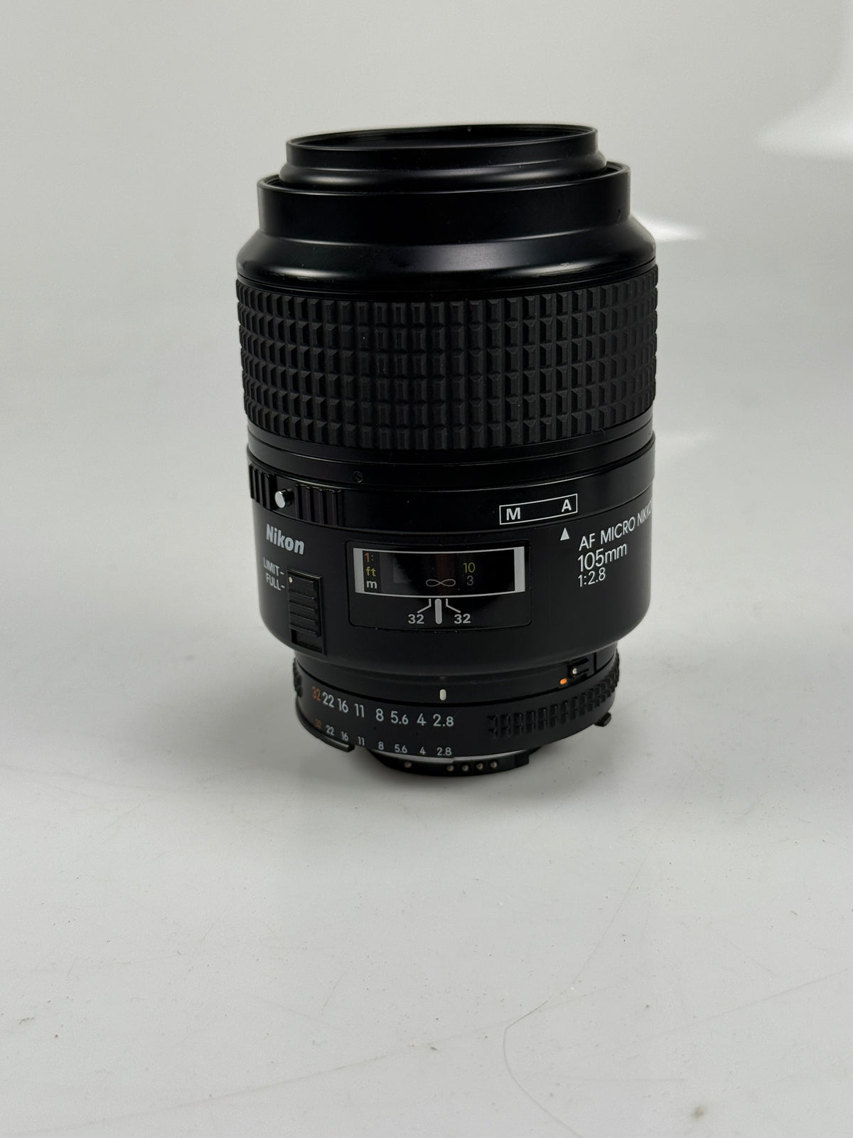 Nikon Nikkor AF 105mm f2.8 Micro Lens
