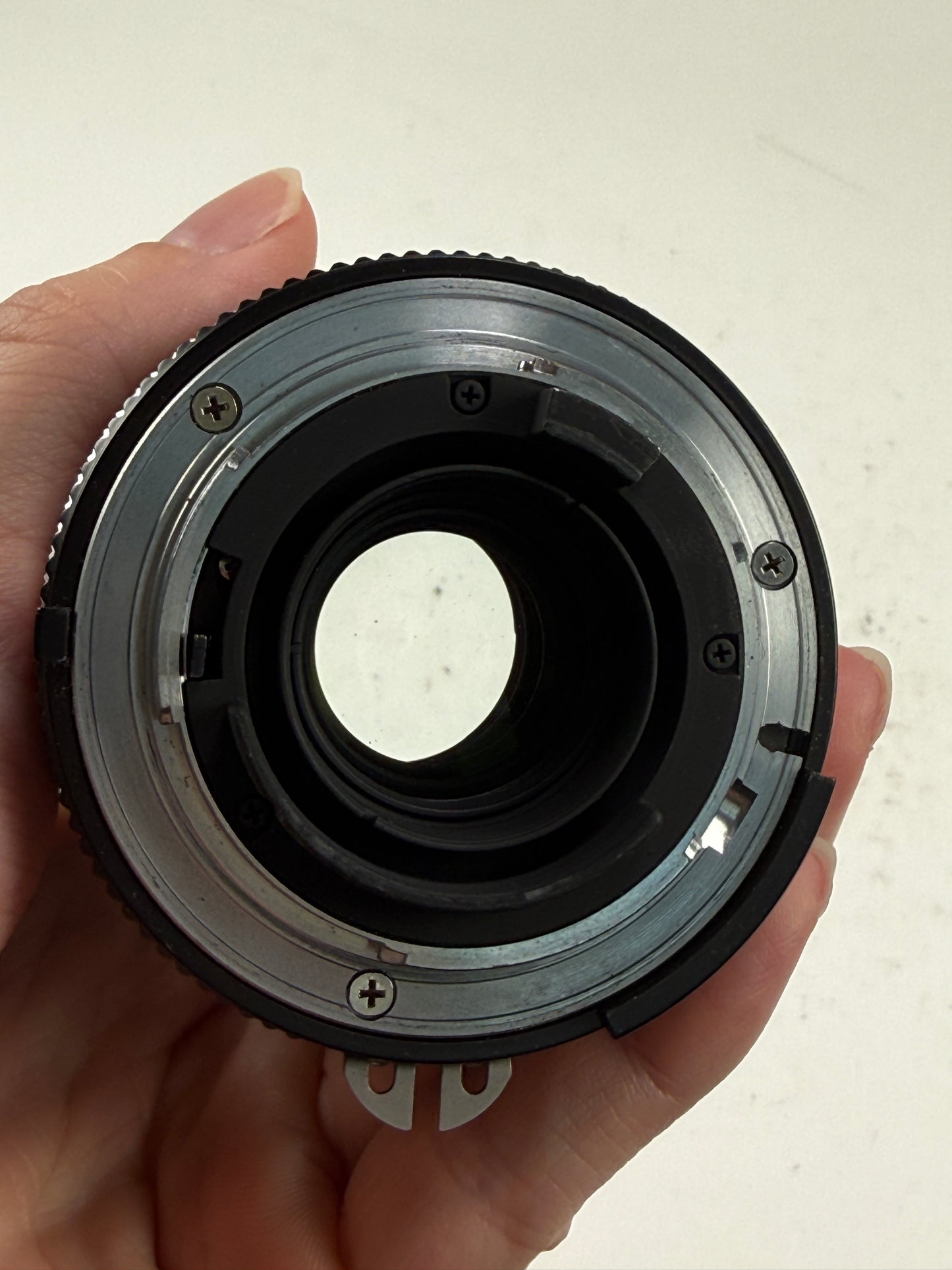 Nikon Zoom Nikkor Ais 35-105mm f3.5-4.5 MF Lens