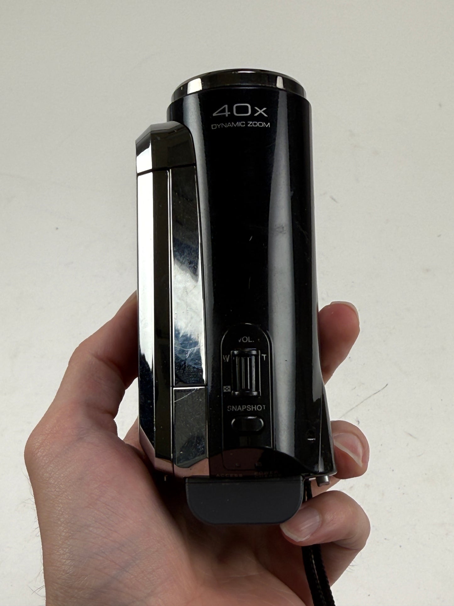 JVC Everio GZ-MS130BU Camcorder 16GB HDD 40X Zoom