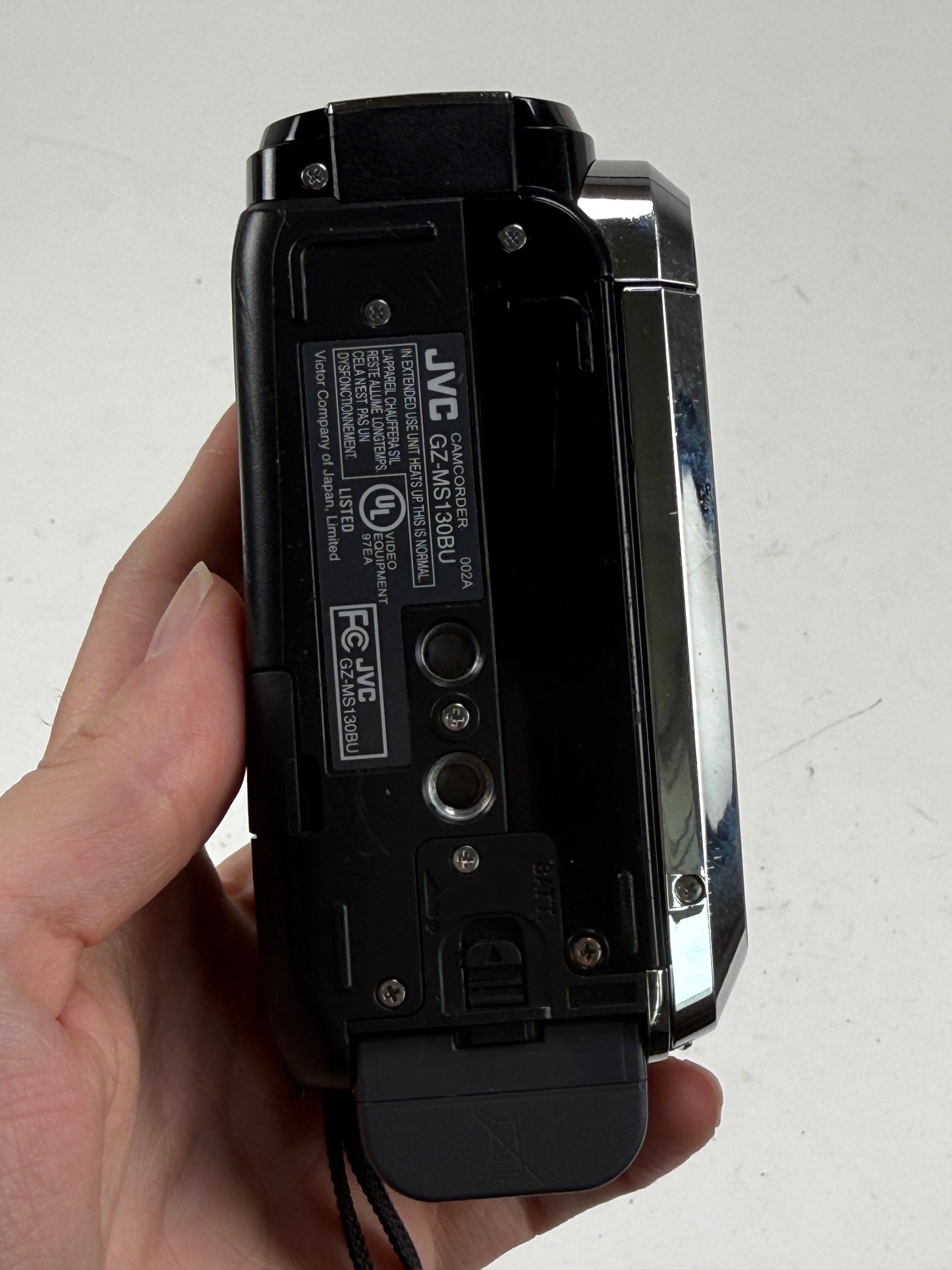 JVC Everio GZ-MS130BU Camcorder 16GB HDD 40X Zoom