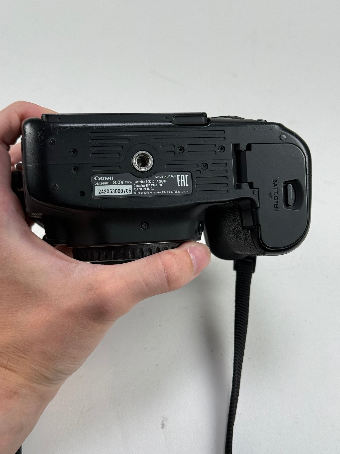 Canon 90D DSLR Camera Body