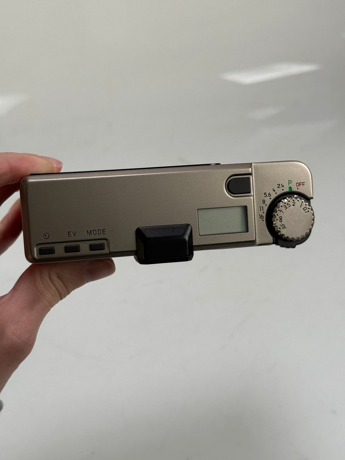 Leica Minilux Film Camera Summarit 40mm f2.4 Point and shoot