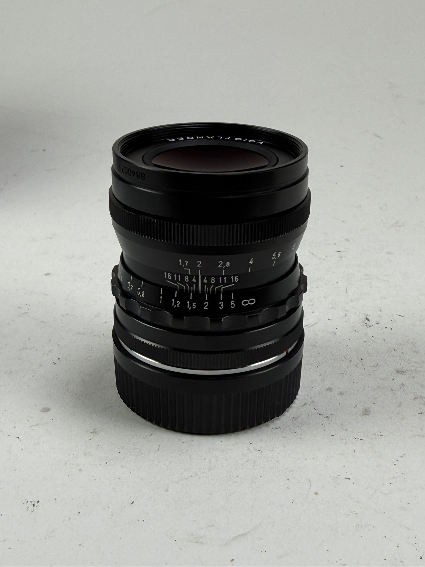 Voigtlander ULTRON 35mm F/1.7 Vintage Line ASPH. VM Black (Leica M)