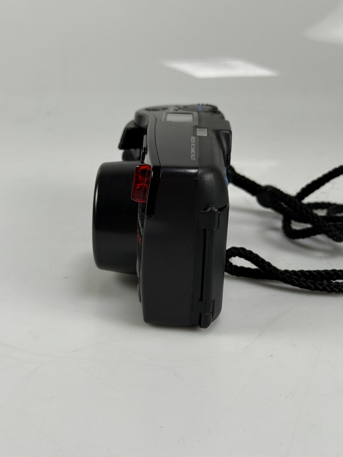 Olympus Superzoom 3000 DLX 35mm Point & Shoot Film Camera Black 37-110mm