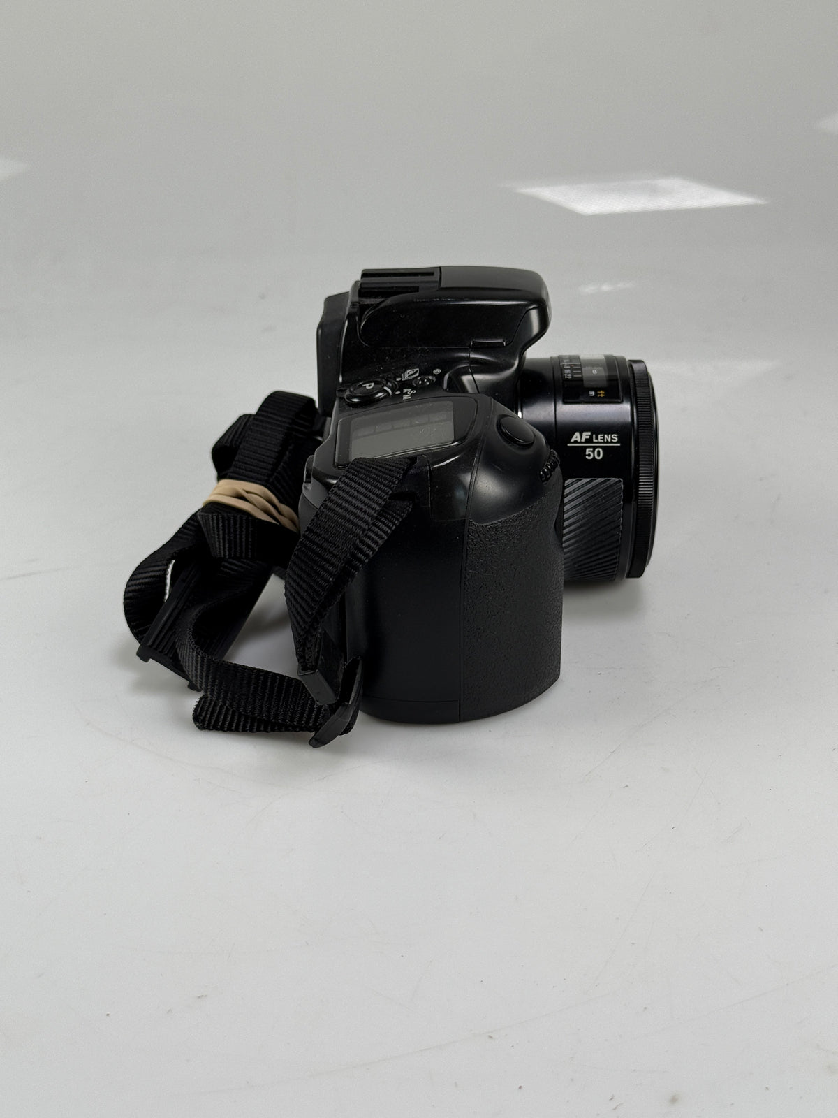 Minolta Maxxum 450si 35mm SLR Film Camera with 50mm f1.7 AF lens