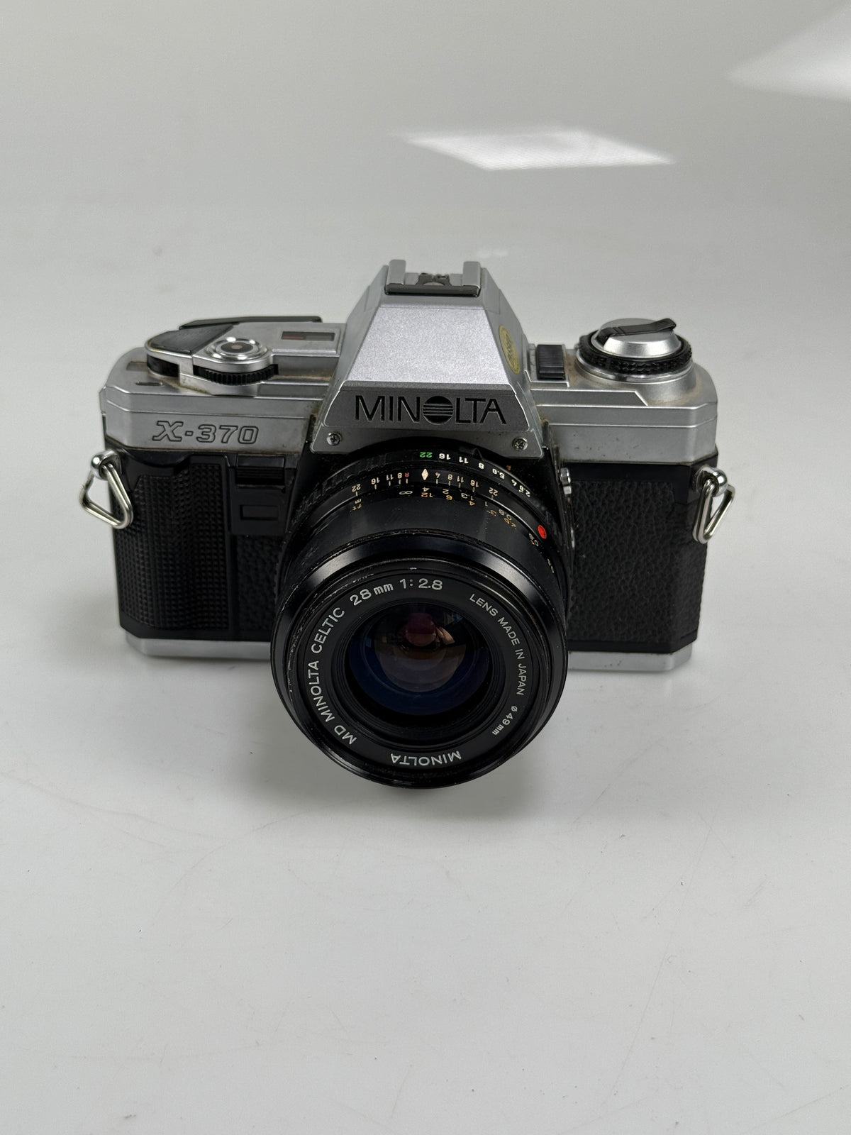 Minolta X-370 35mm SLR Film Camera w/ Celtic 28mm f2.8