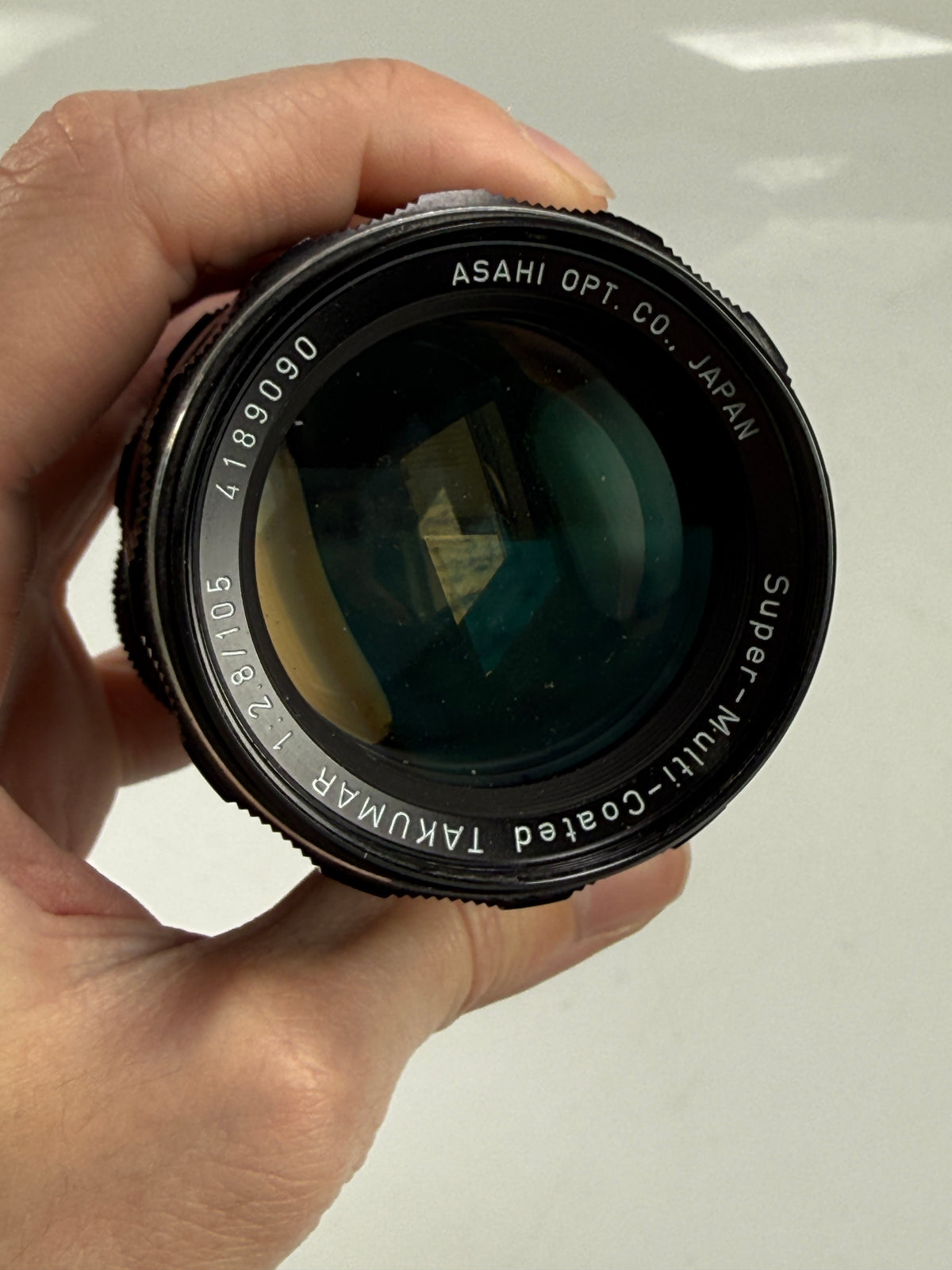 Pentax SMC Super Multi Coated Takumar 105mm f2.8 M42 Lens