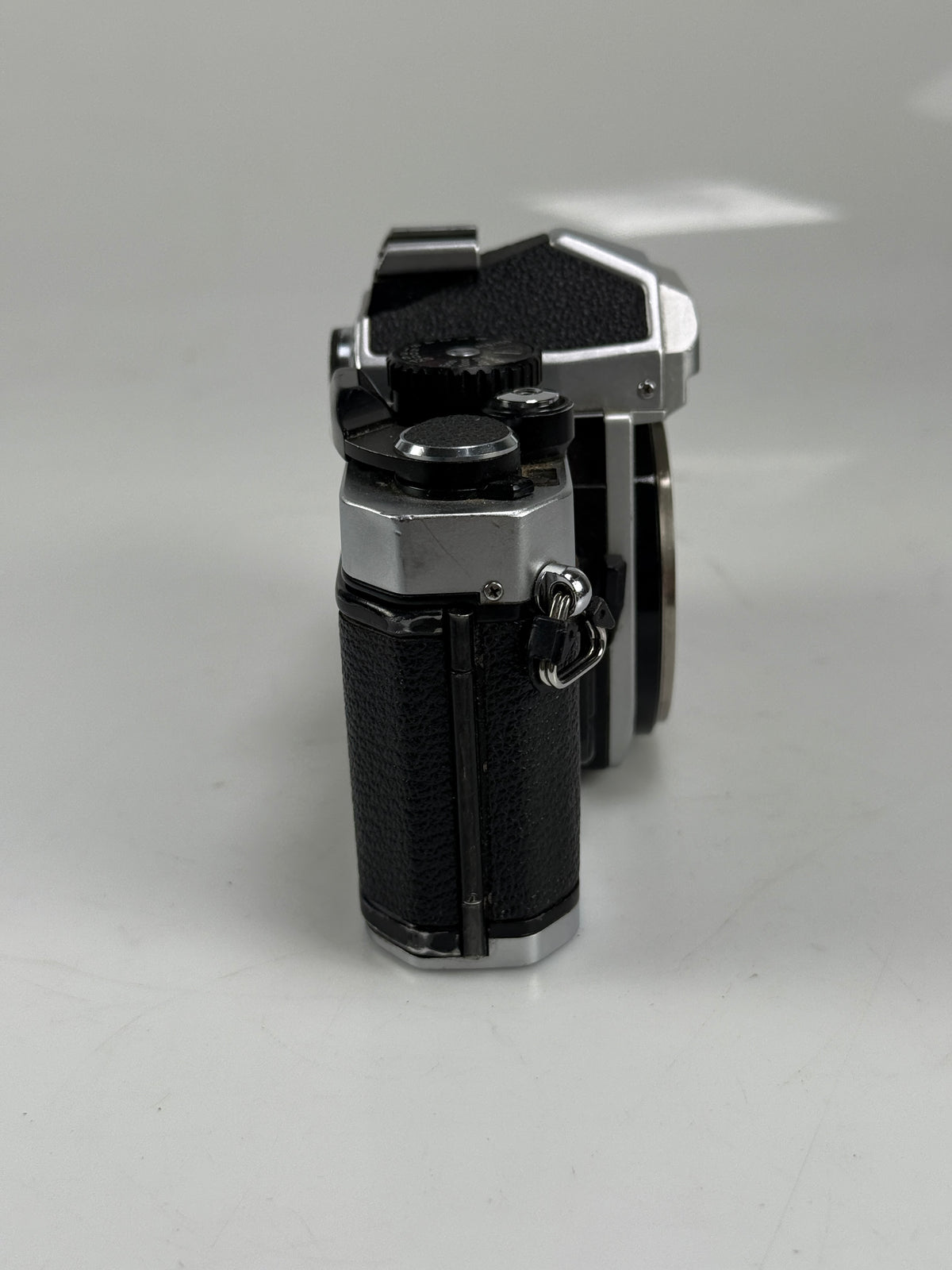 Nikon FM2 SLR Film Camera Body FM-2N Chrome