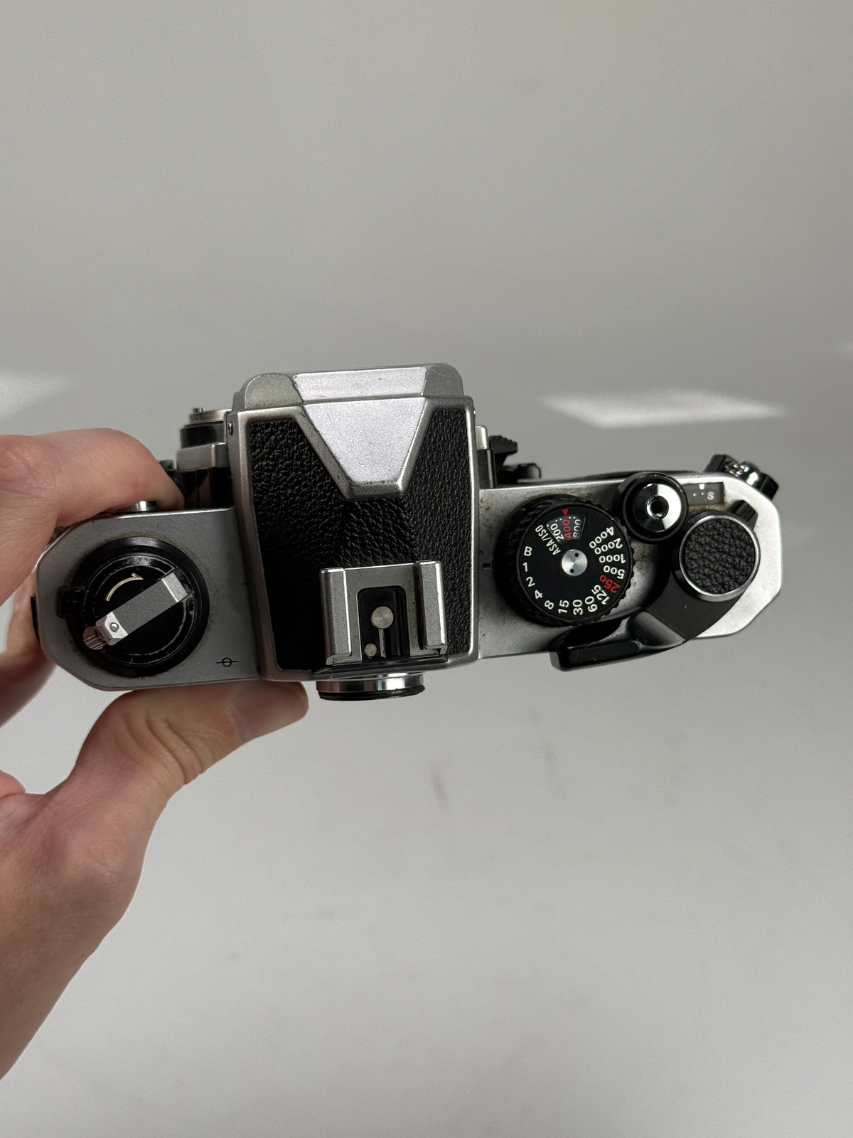 Nikon FM2 SLR Film Camera Body FM-2N Chrome