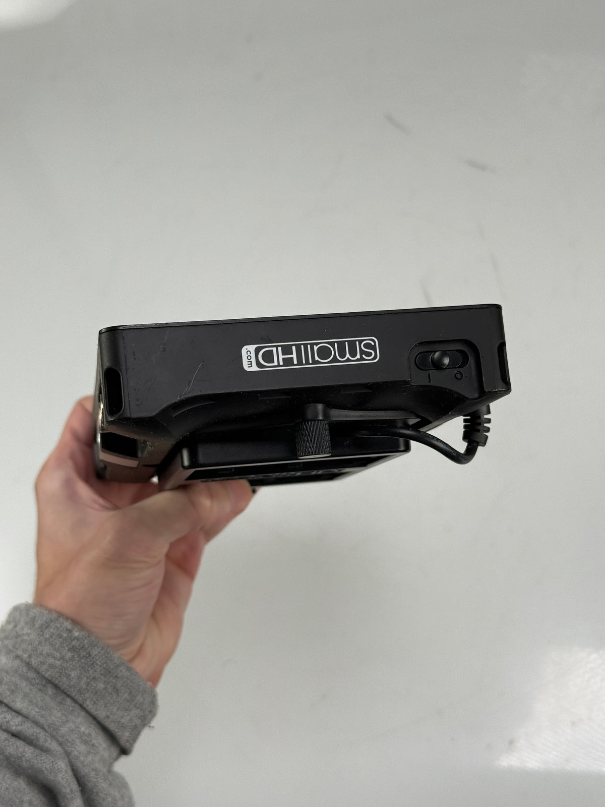 SmallHD AC7-SDI 7" IPS LCD On-Camera Field Monitor