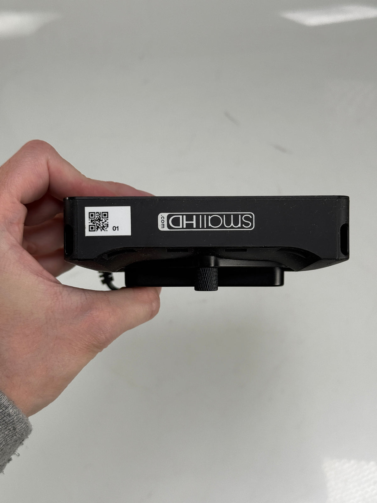 SmallHD AC7-SDI 7" IPS LCD On-Camera Field Monitor