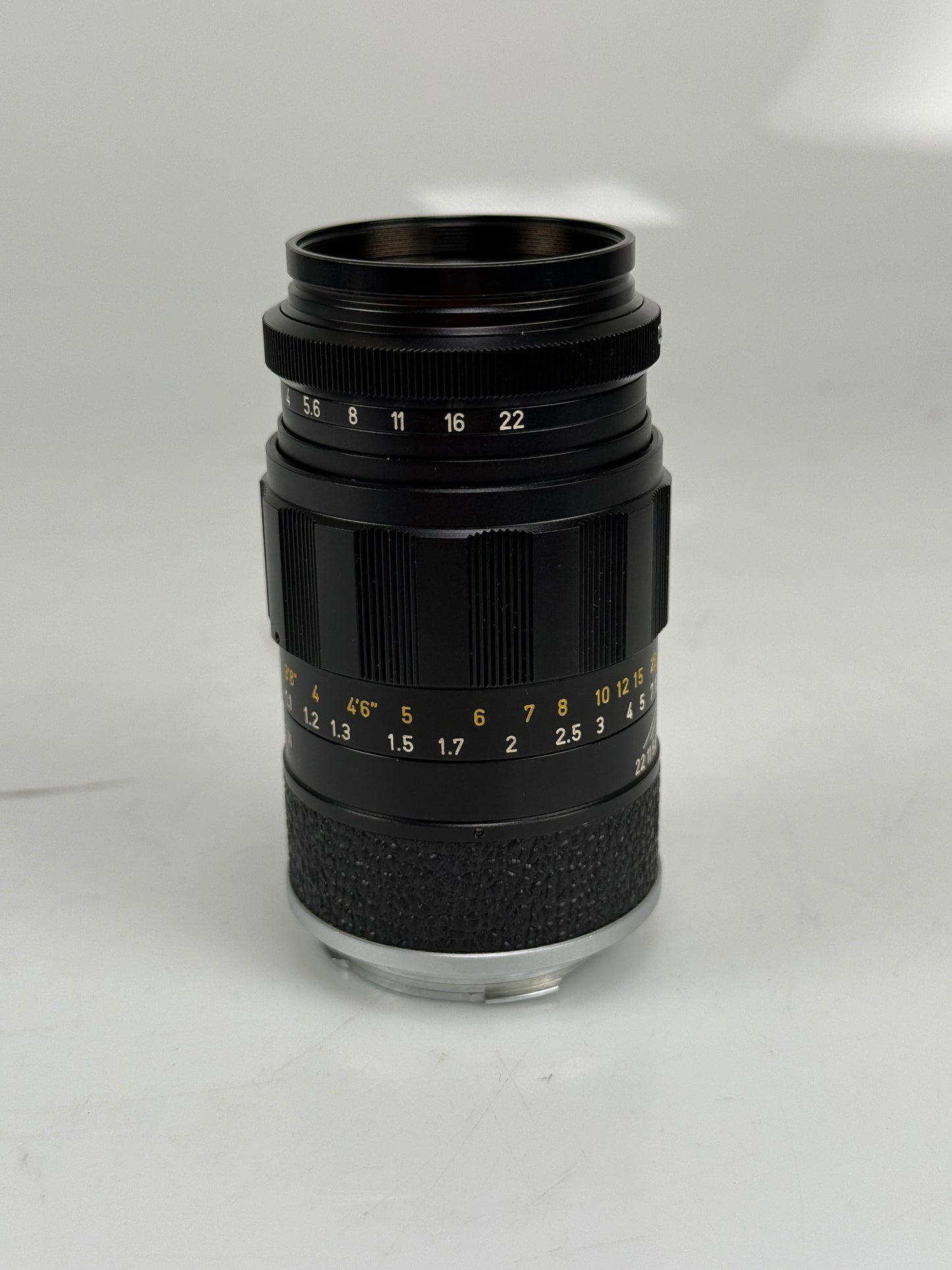 Leica 90mm f2.8 Elmarit Black M mount lens