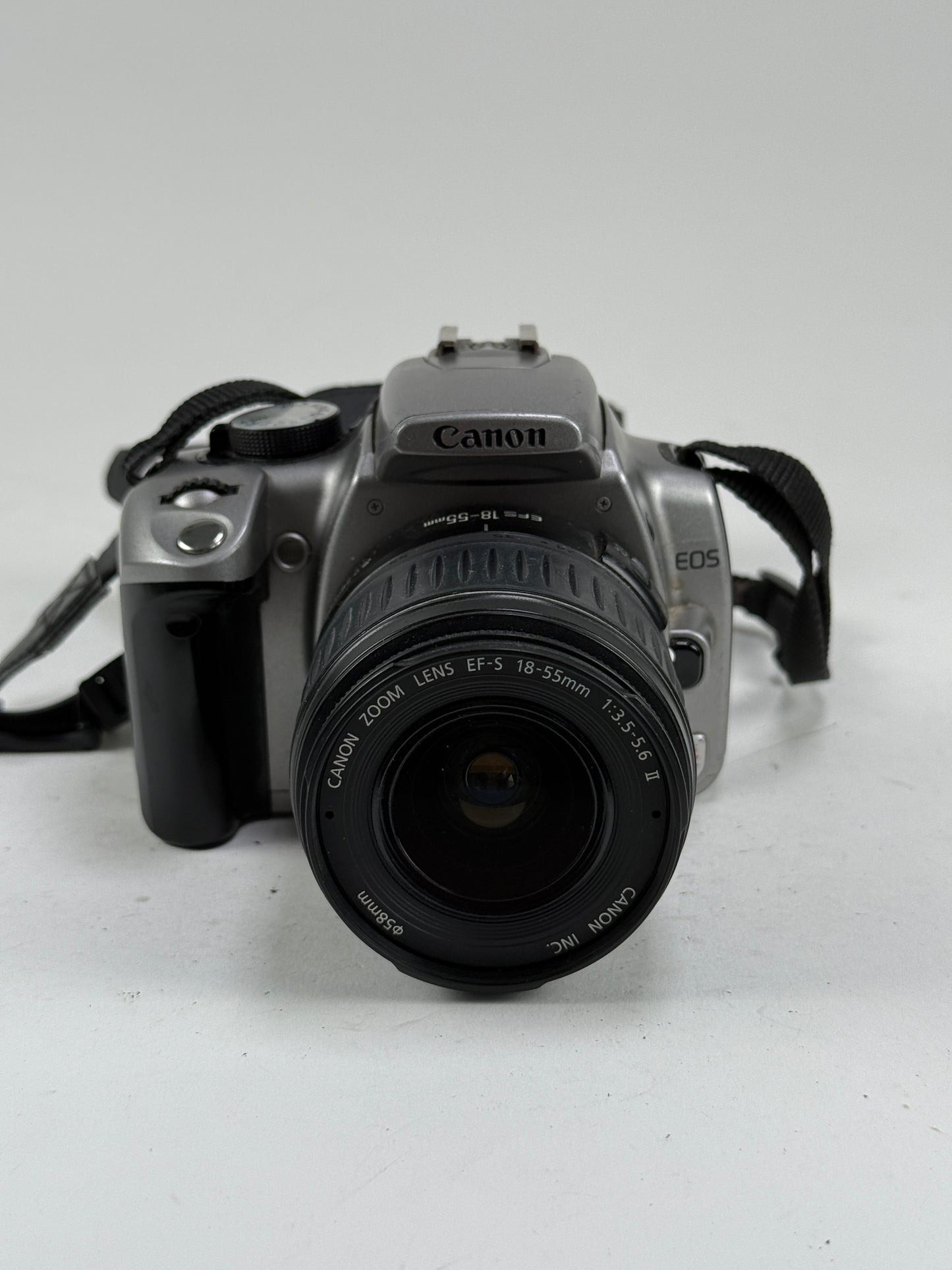 Canon EOS Rebel XT 8.0MP Digital SLR Camera EF 18-55mm f3.5-5.6 II Lens