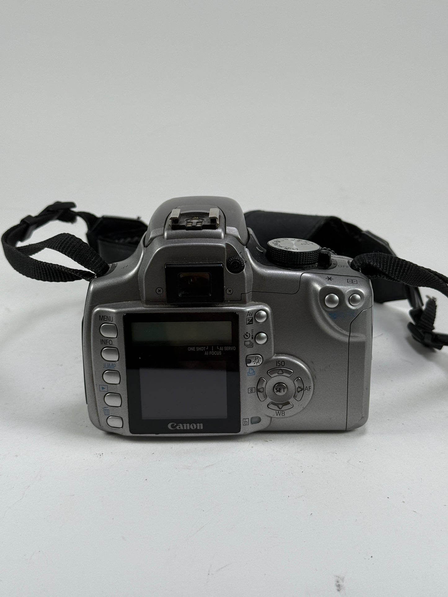 Canon EOS Rebel XT 8.0MP Digital SLR Camera EF 18-55mm f3.5-5.6 II Lens