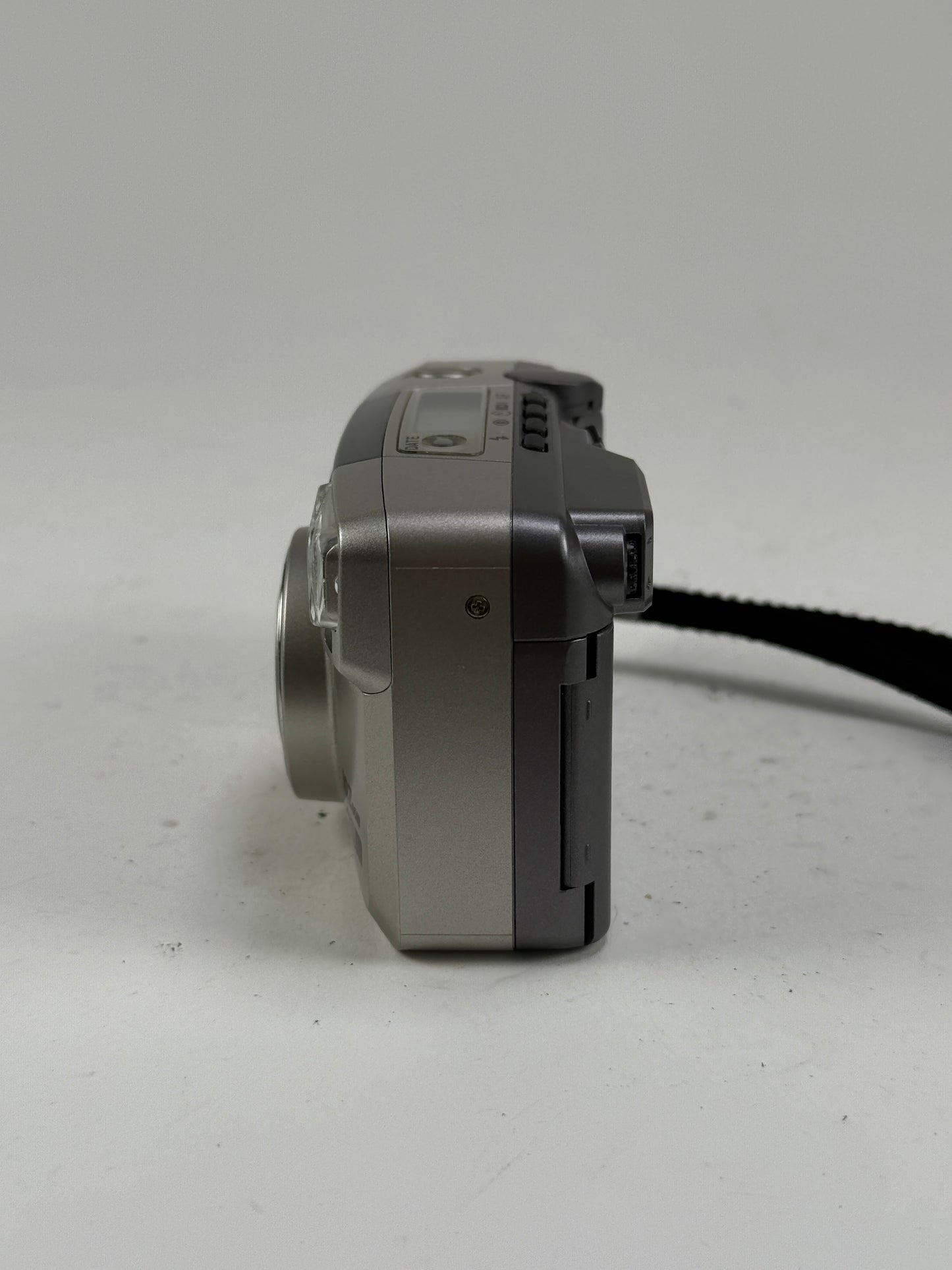 PENTAX IQZoom 130M 35mm Film Camera