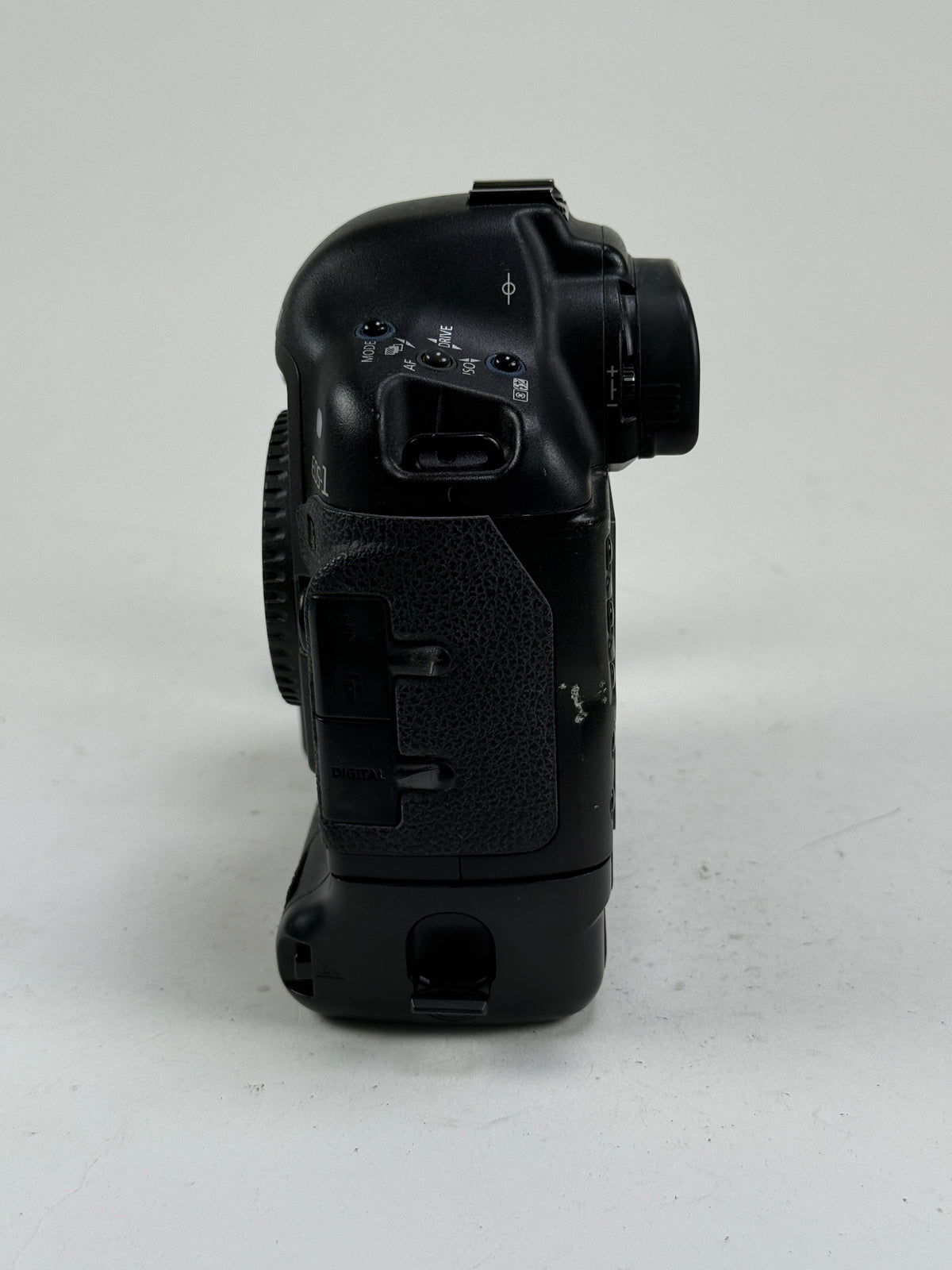 Canon EOS-1 DS Body Only 11.1MP Digital SLR Camera