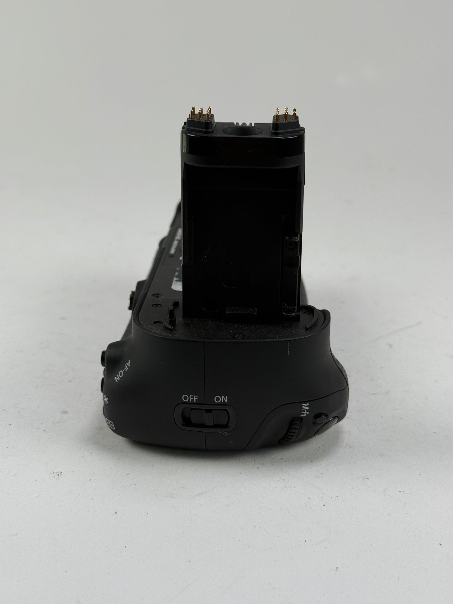Canon BG-E11 Battery Grip for 5D Mark III, 5DS 5DSR