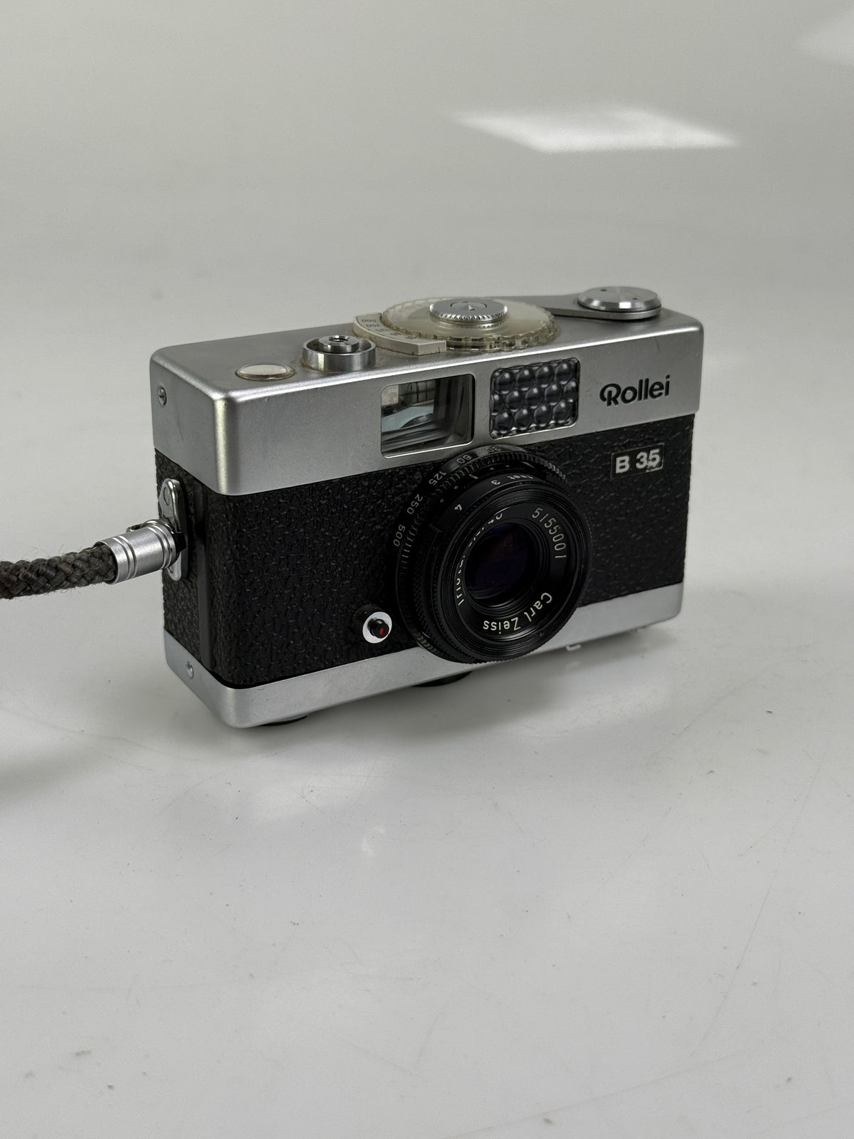 Rollei B 35 B35 35mm Camera Carl Zeiss Triotar 40mm f3.5