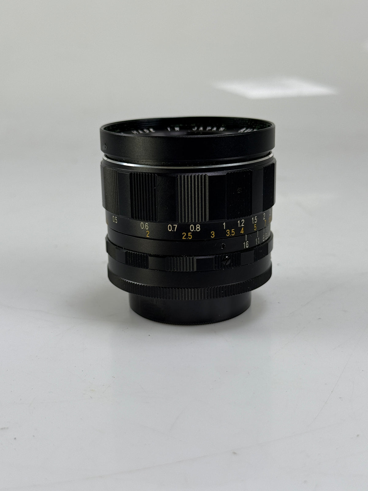 SEARS Wide Angle 28mm f2.8 Lens M42 Screw Mount
