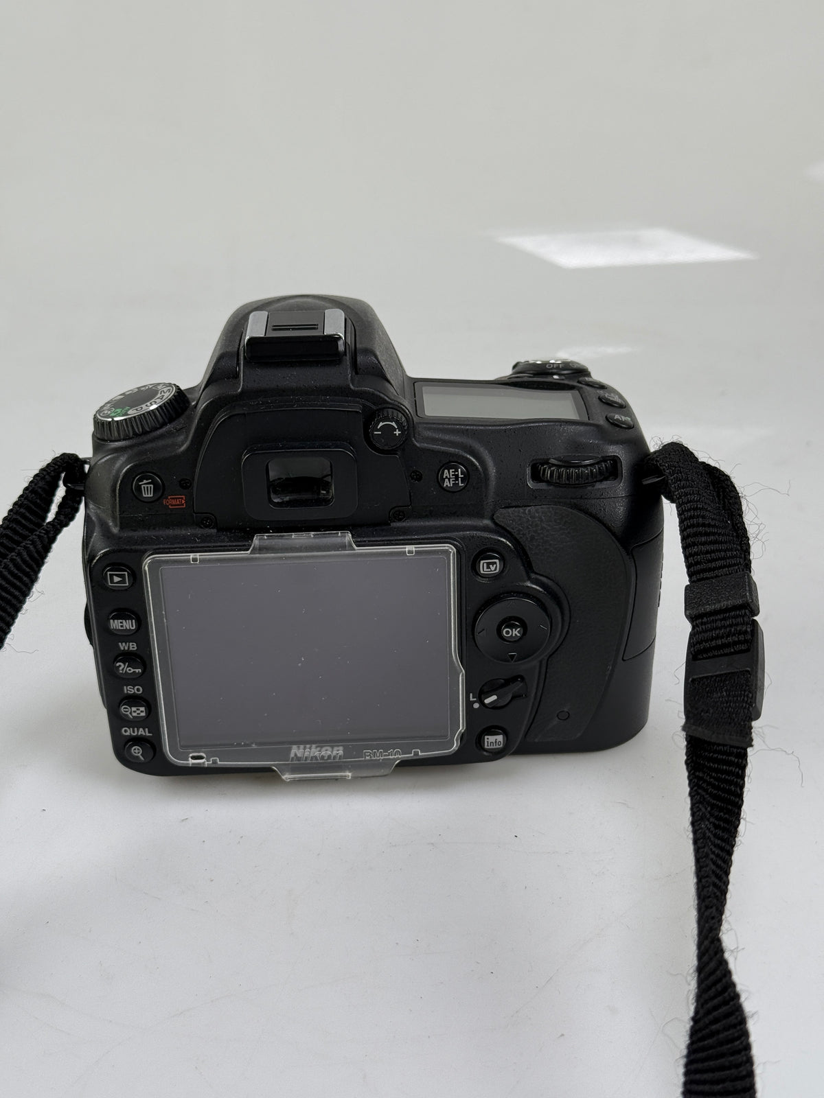 Nikon D90 12.3MP Digital SLR Camera Body